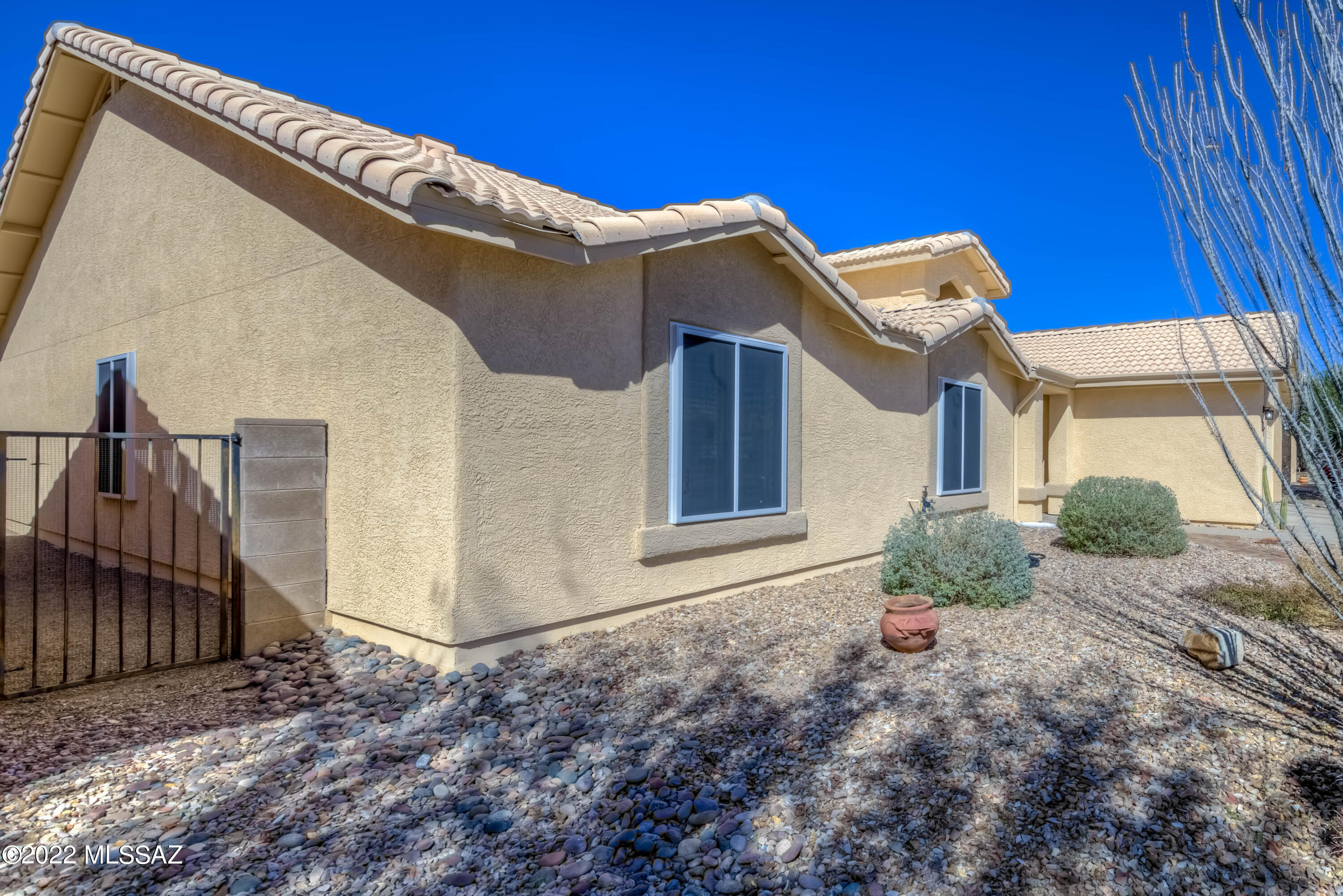 9687 E Banbridge Street