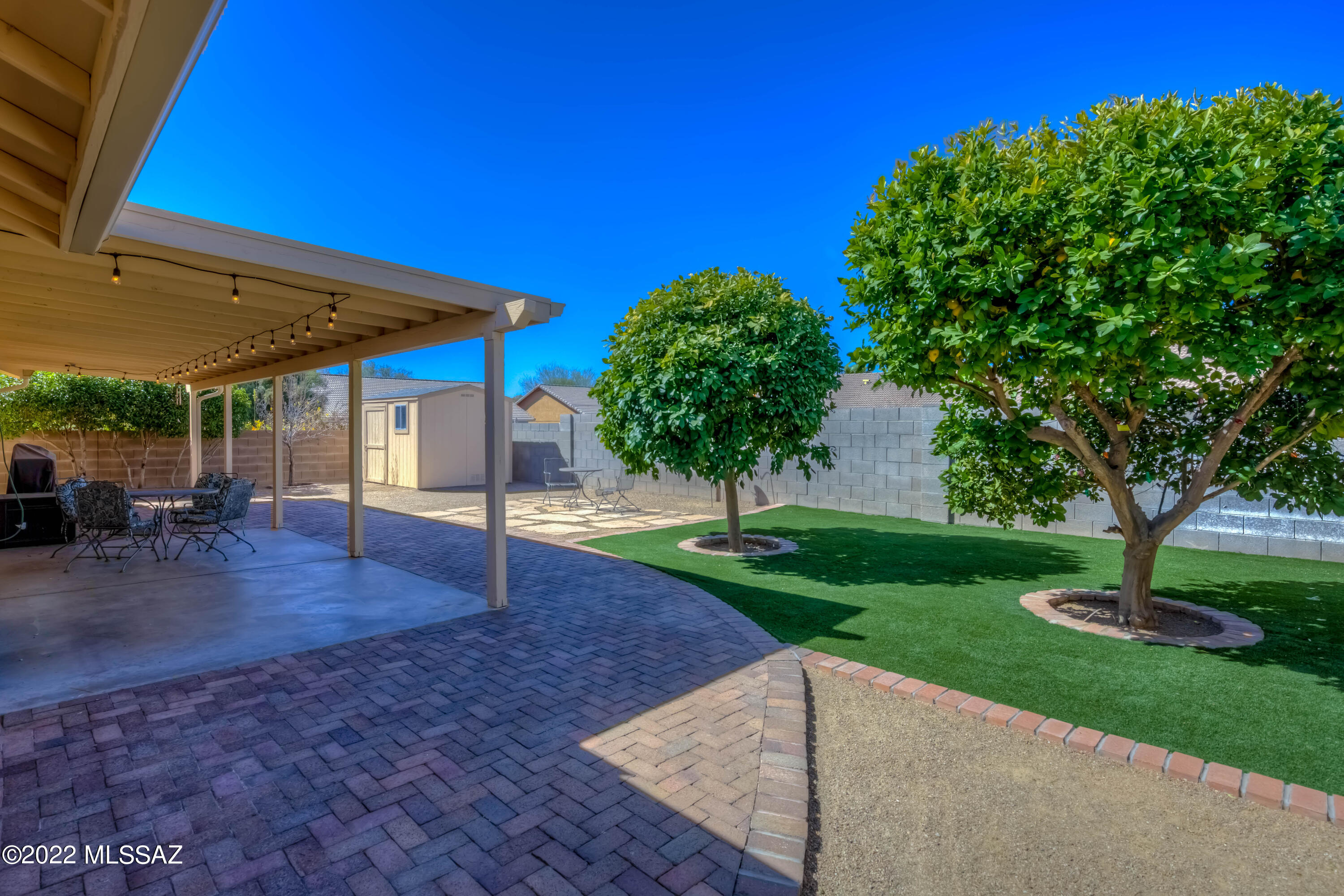 9687 E Banbridge Street