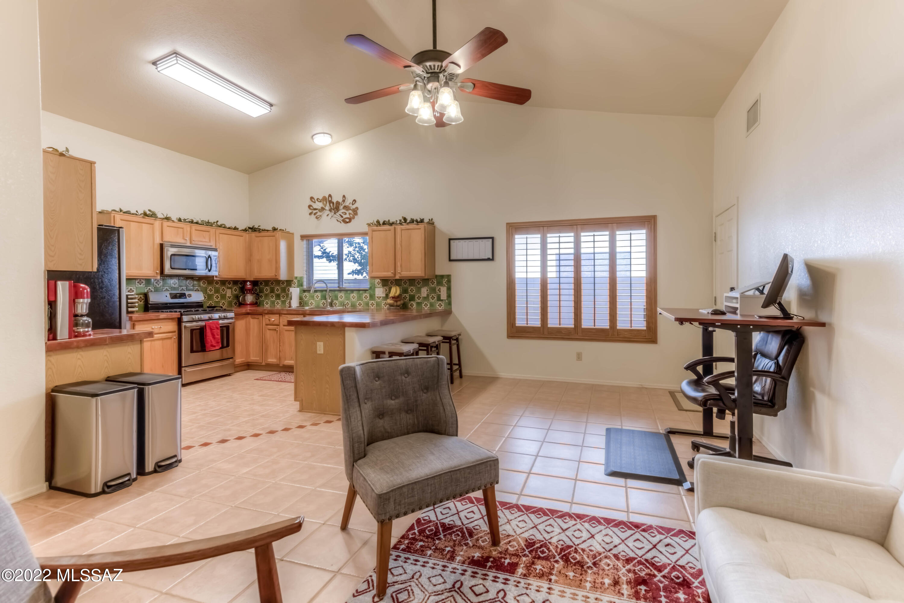 9687 E Banbridge Street