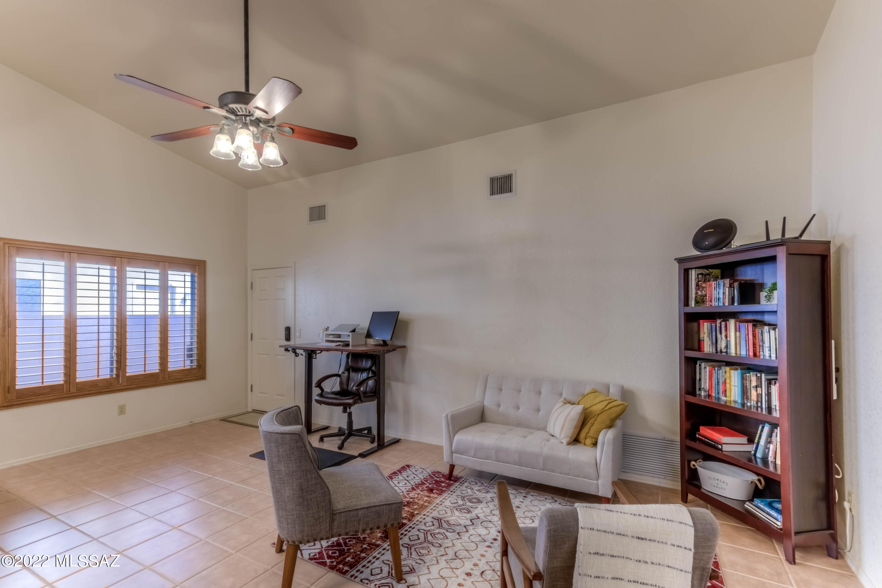 9687 E Banbridge Street