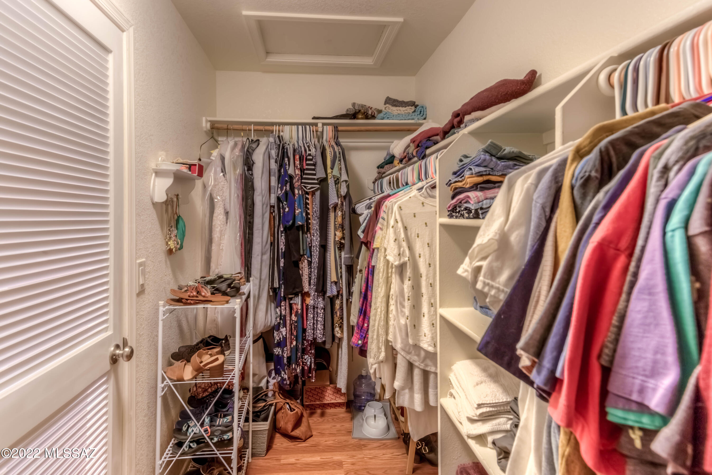 9687 E Banbridge Street