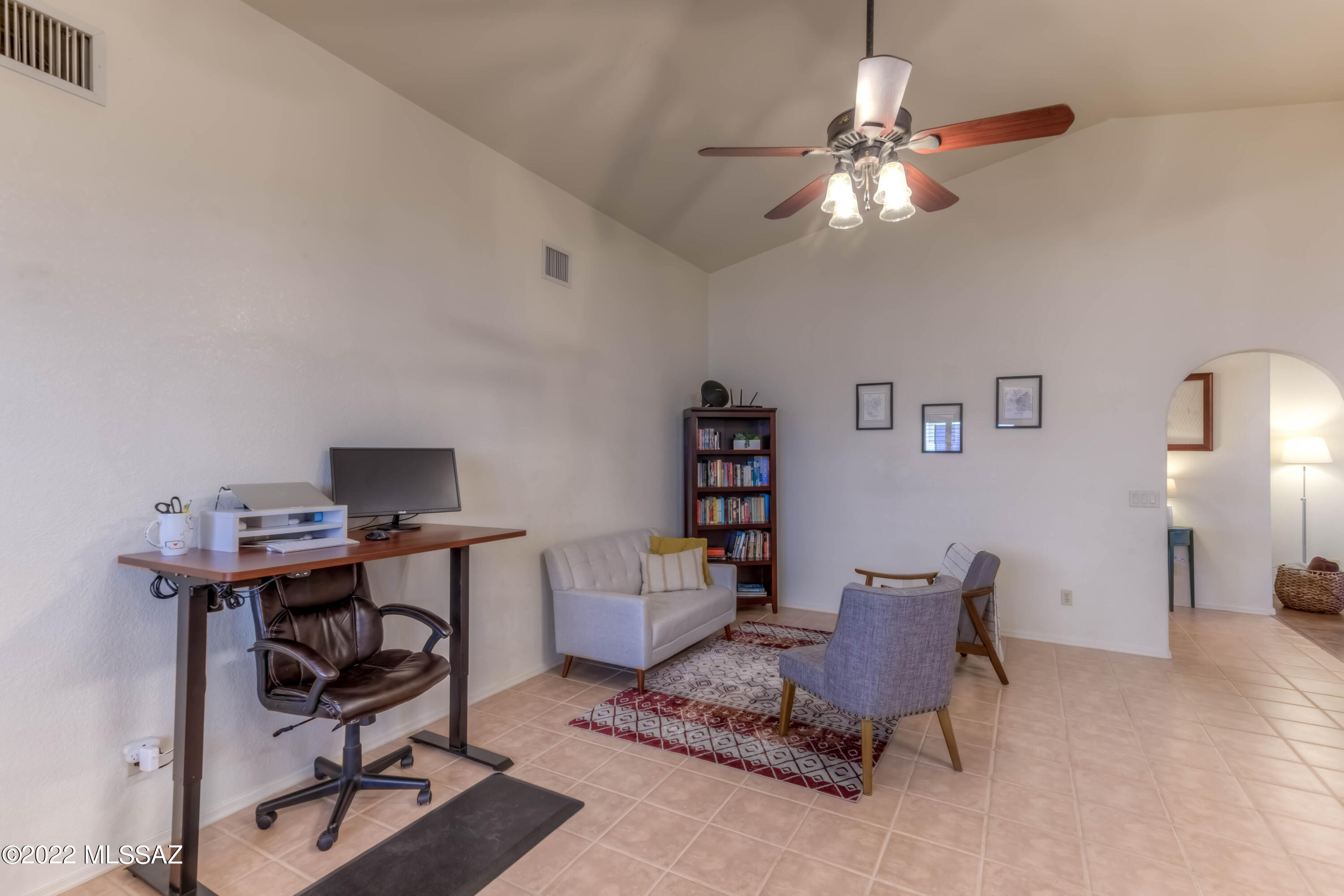 9687 E Banbridge Street