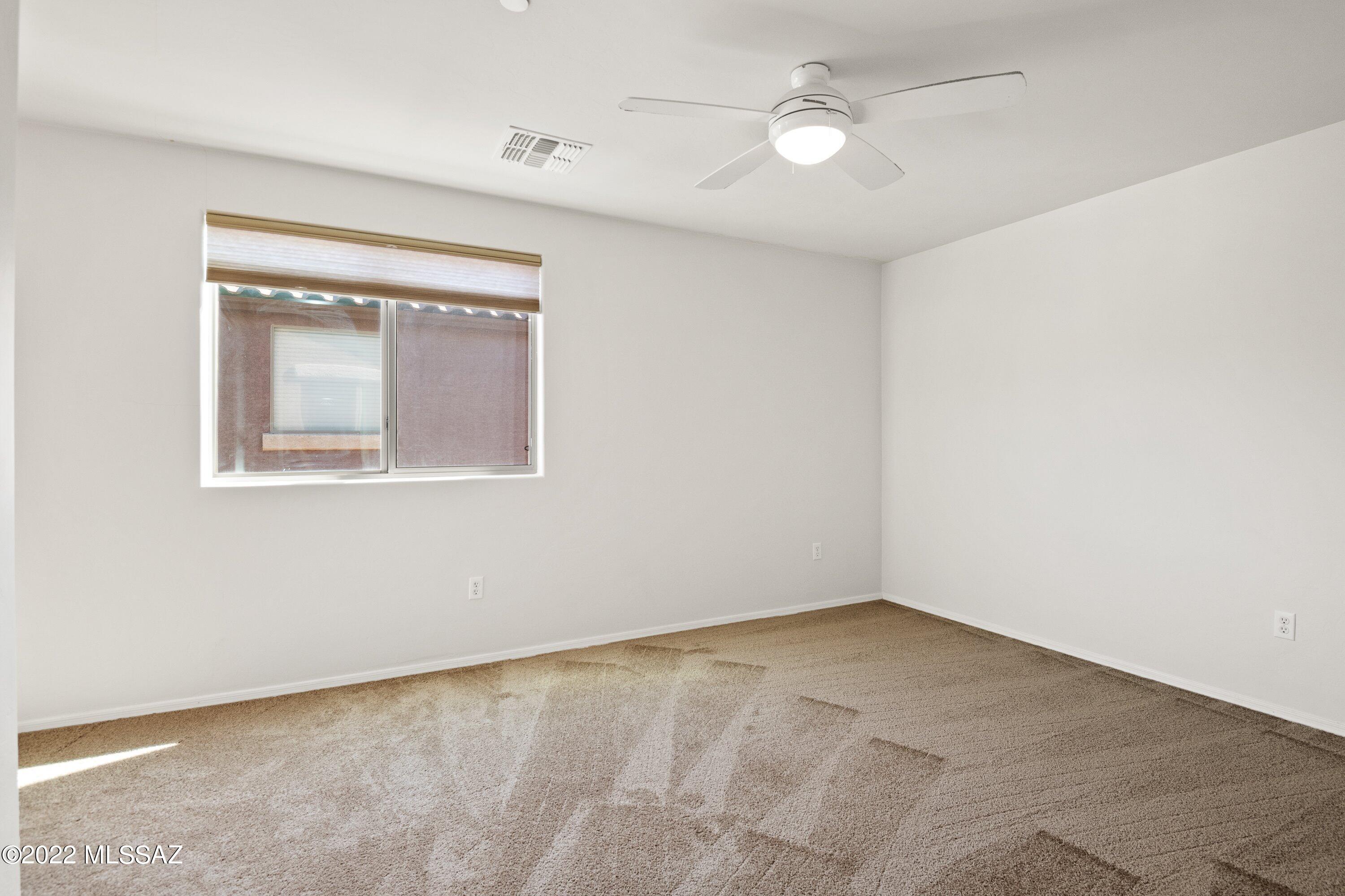 3386 W Fledgling Drive