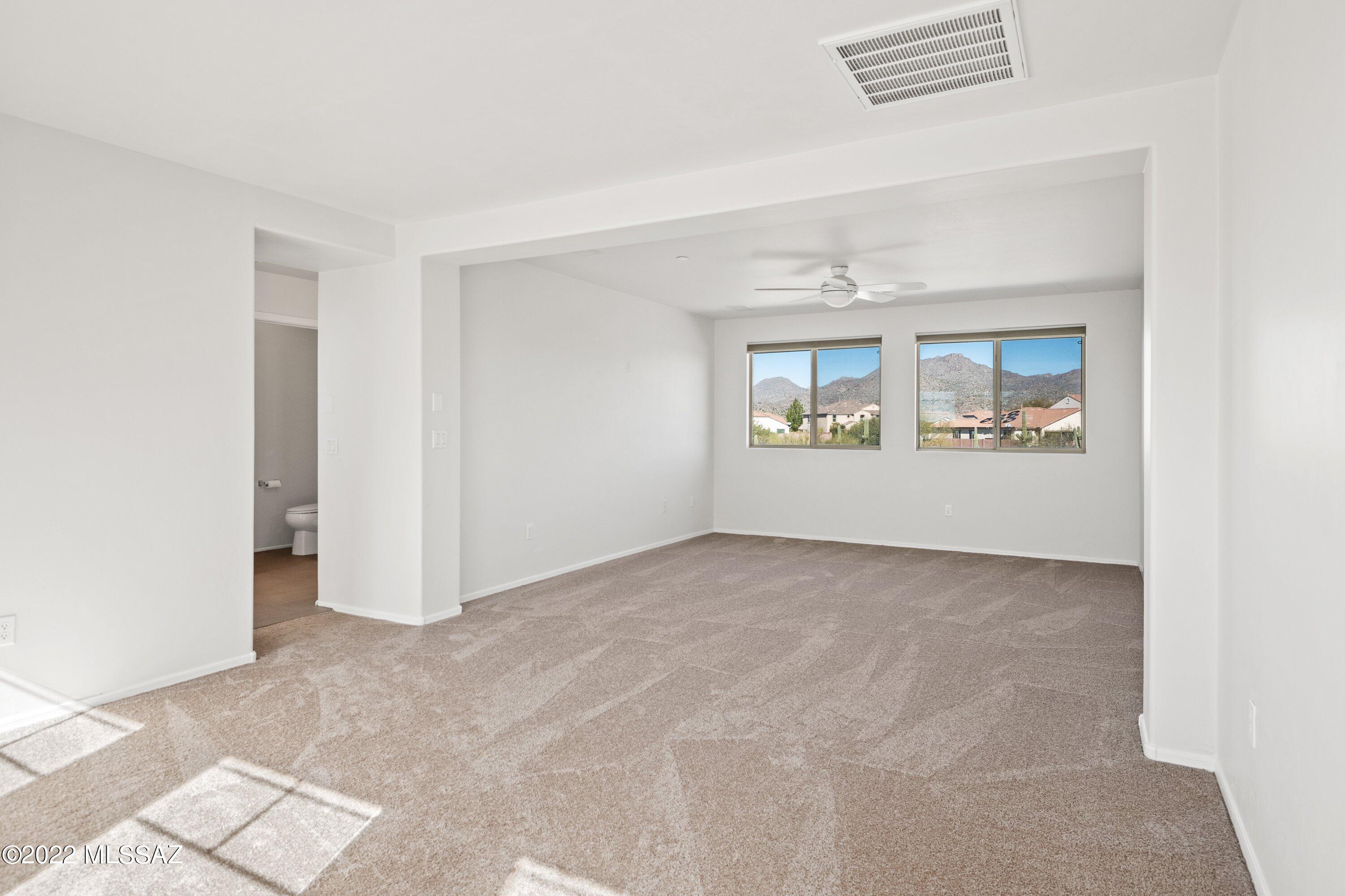 3386 W Fledgling Drive