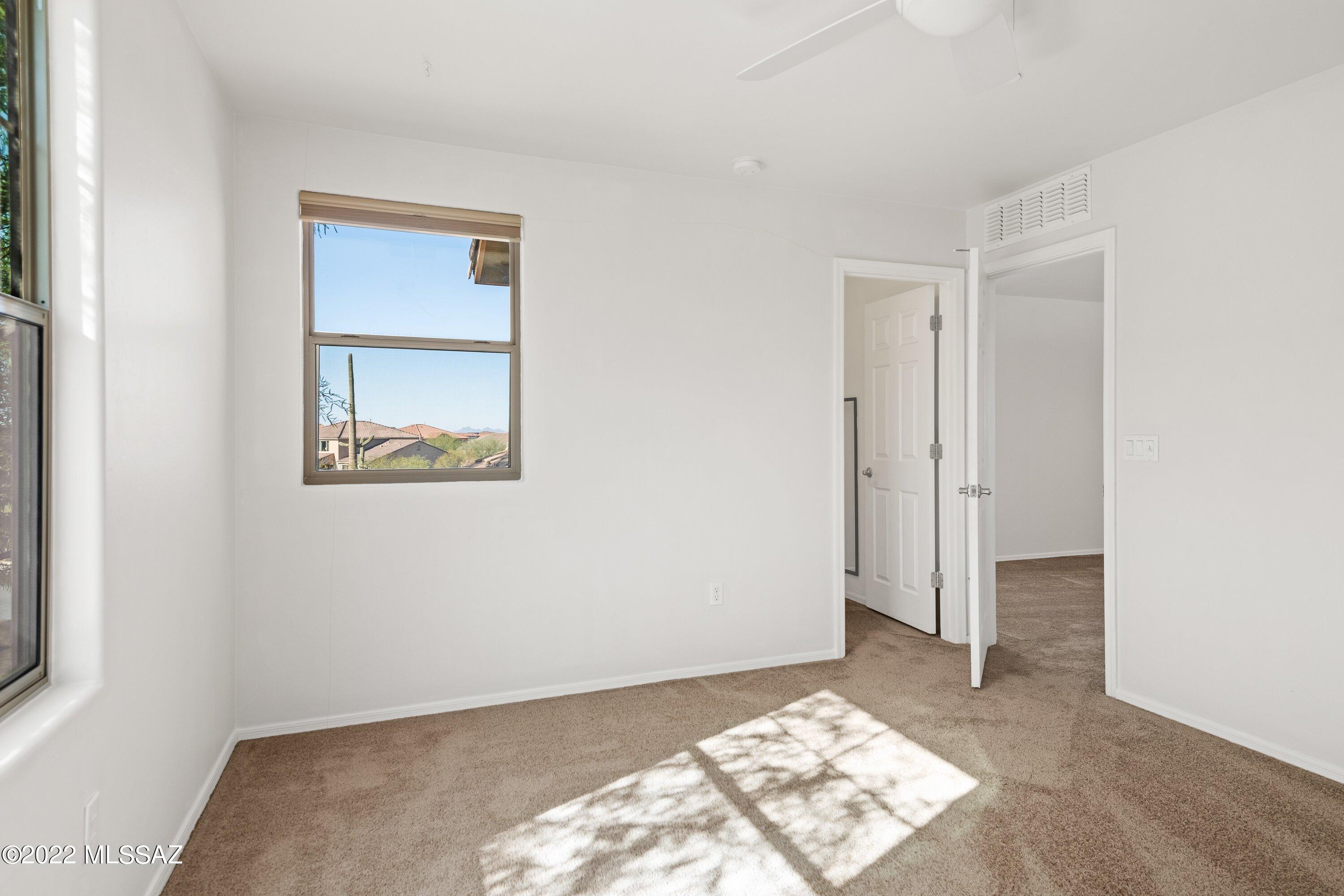 3386 W Fledgling Drive