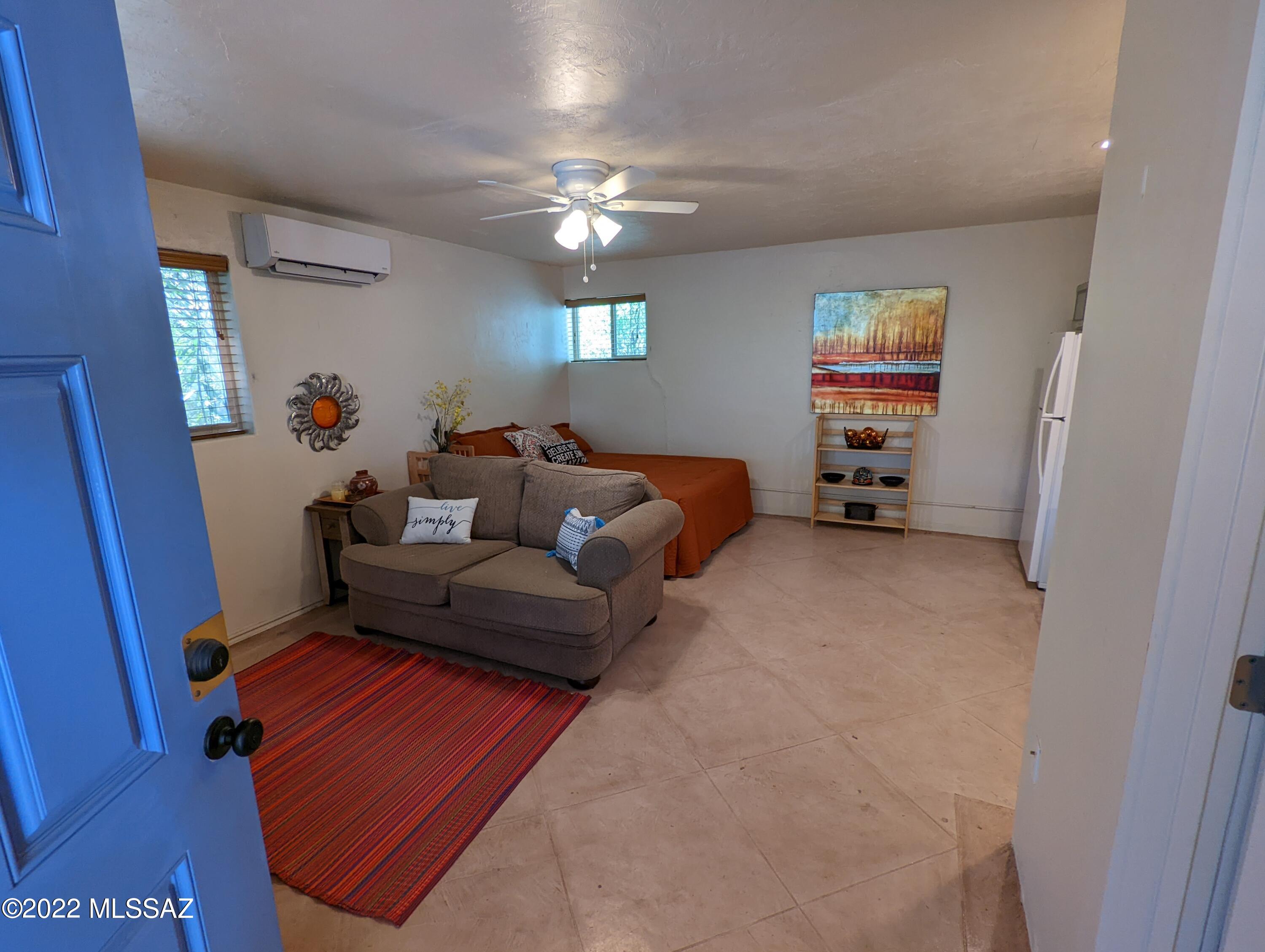 1334 N Campbell Avenue