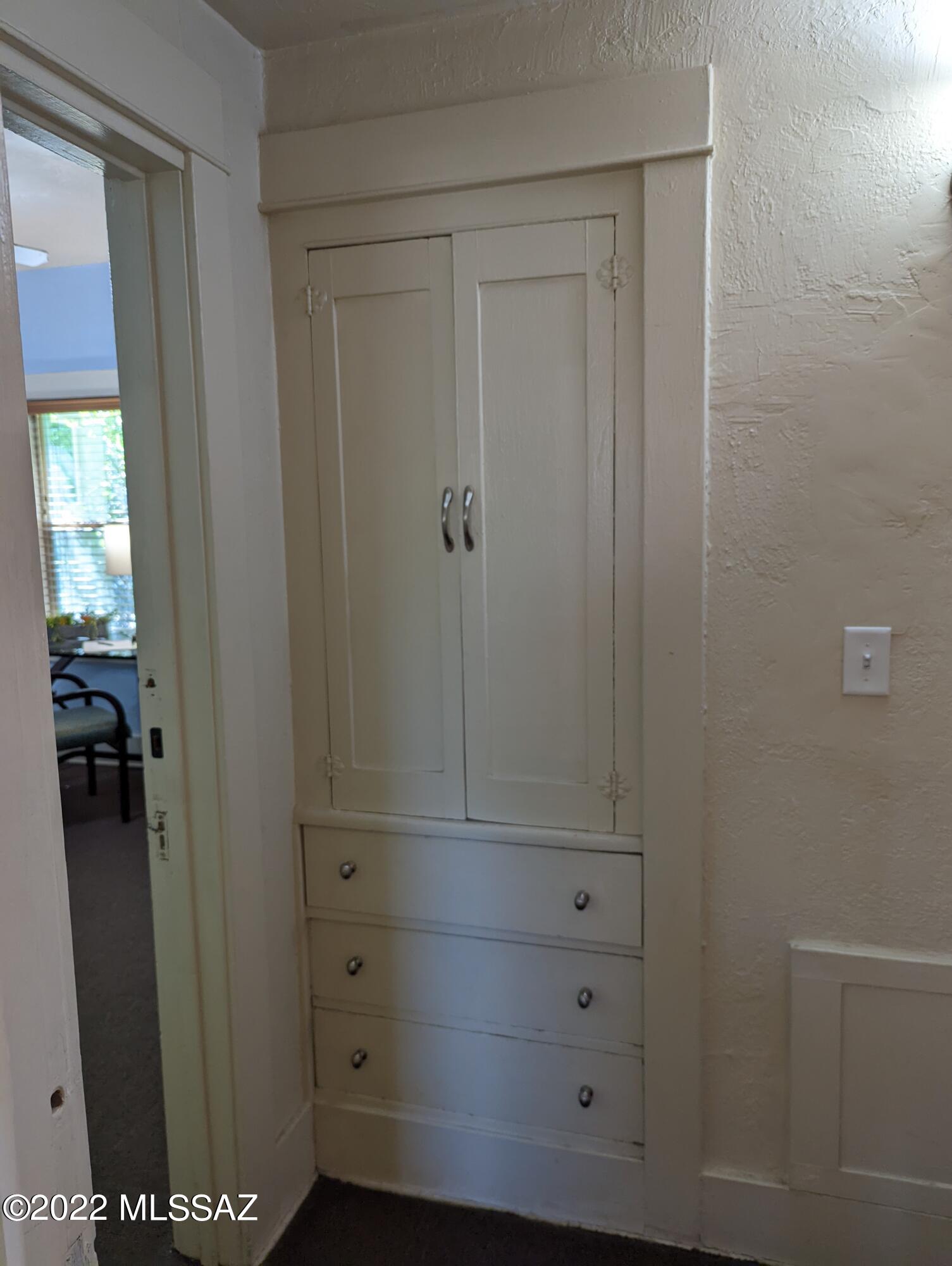 1334 N Campbell Avenue