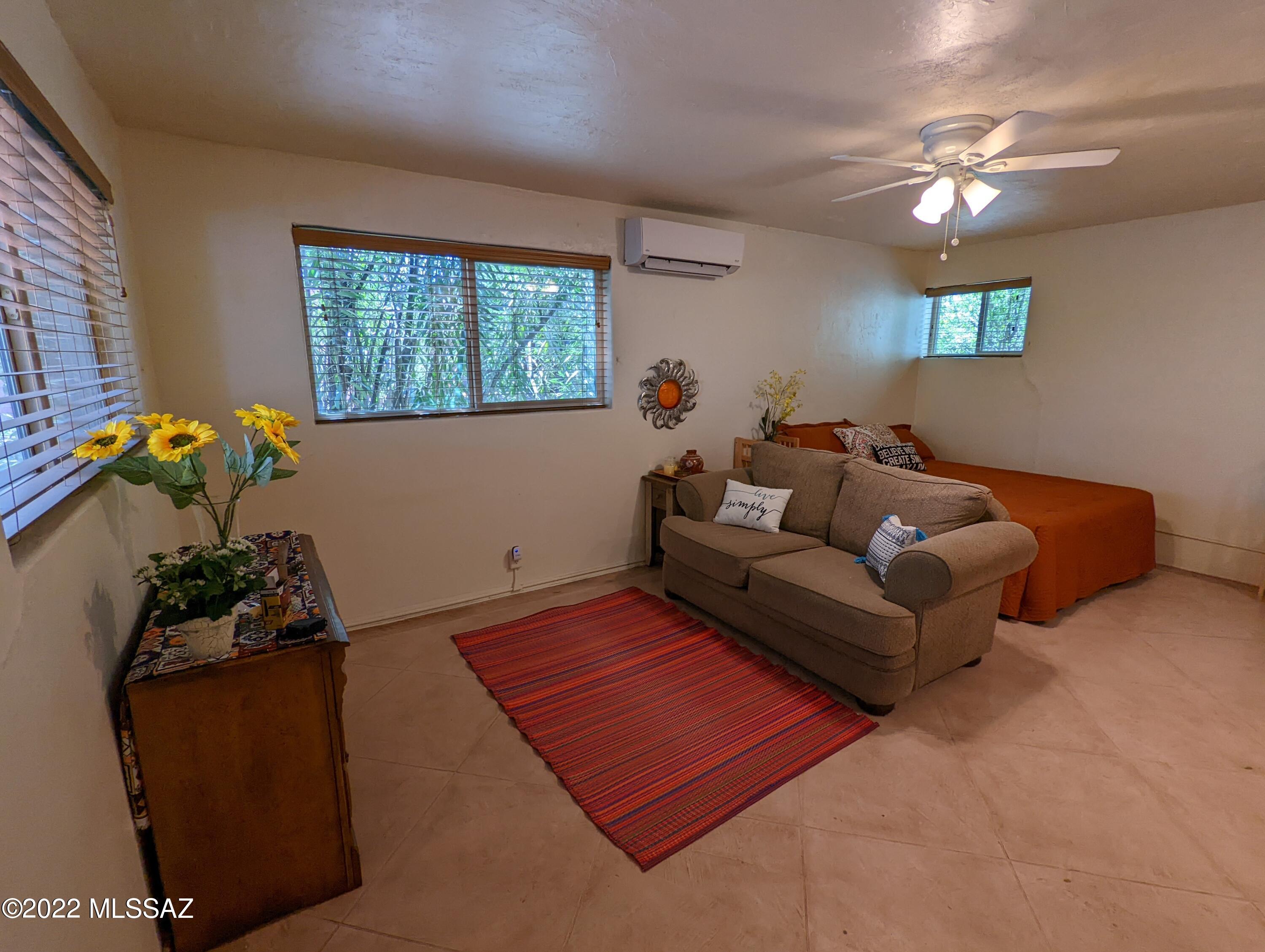 1334 N Campbell Avenue