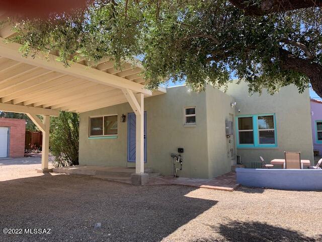 1334 N Campbell Avenue