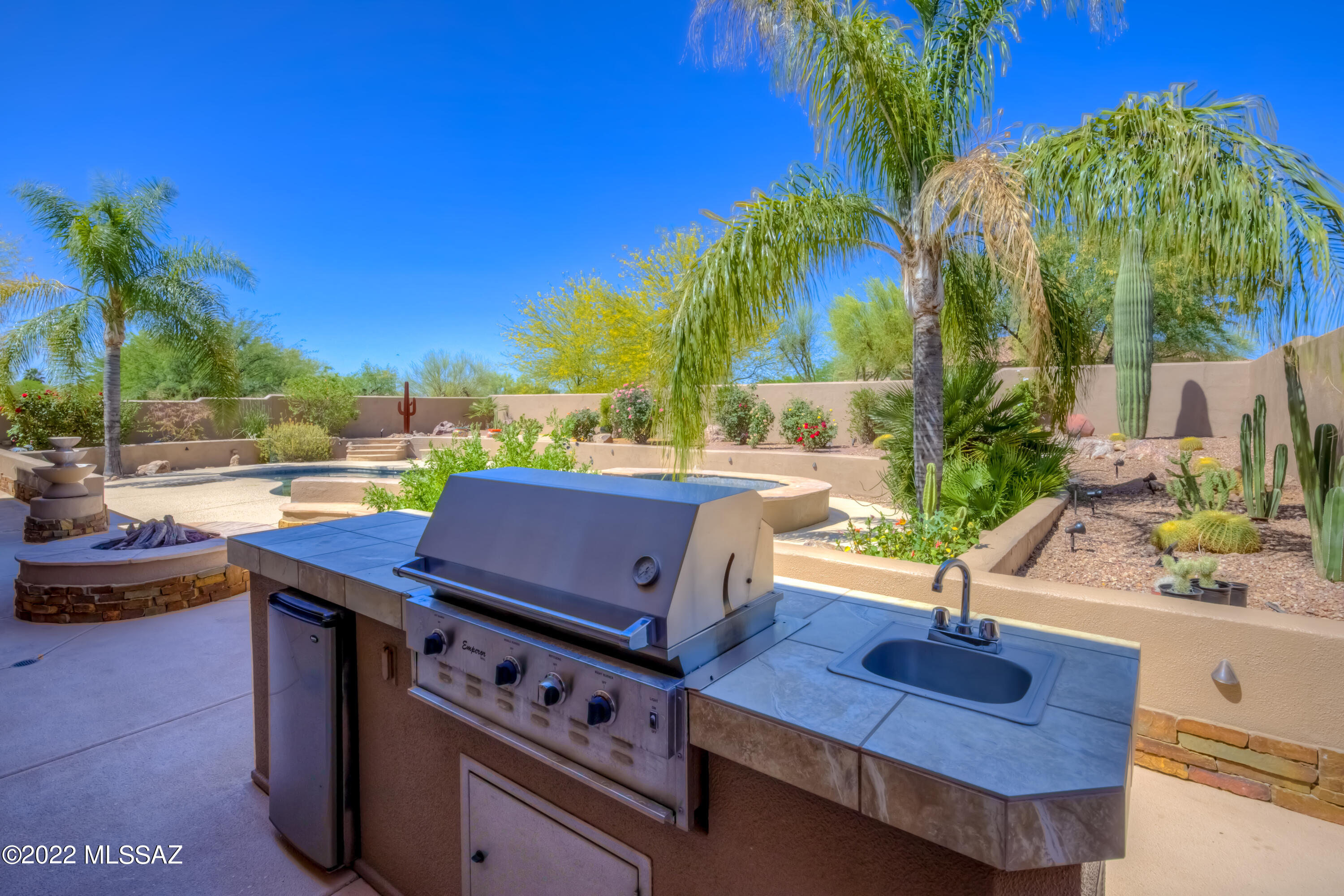 12345 N Reflection Ridge Drive