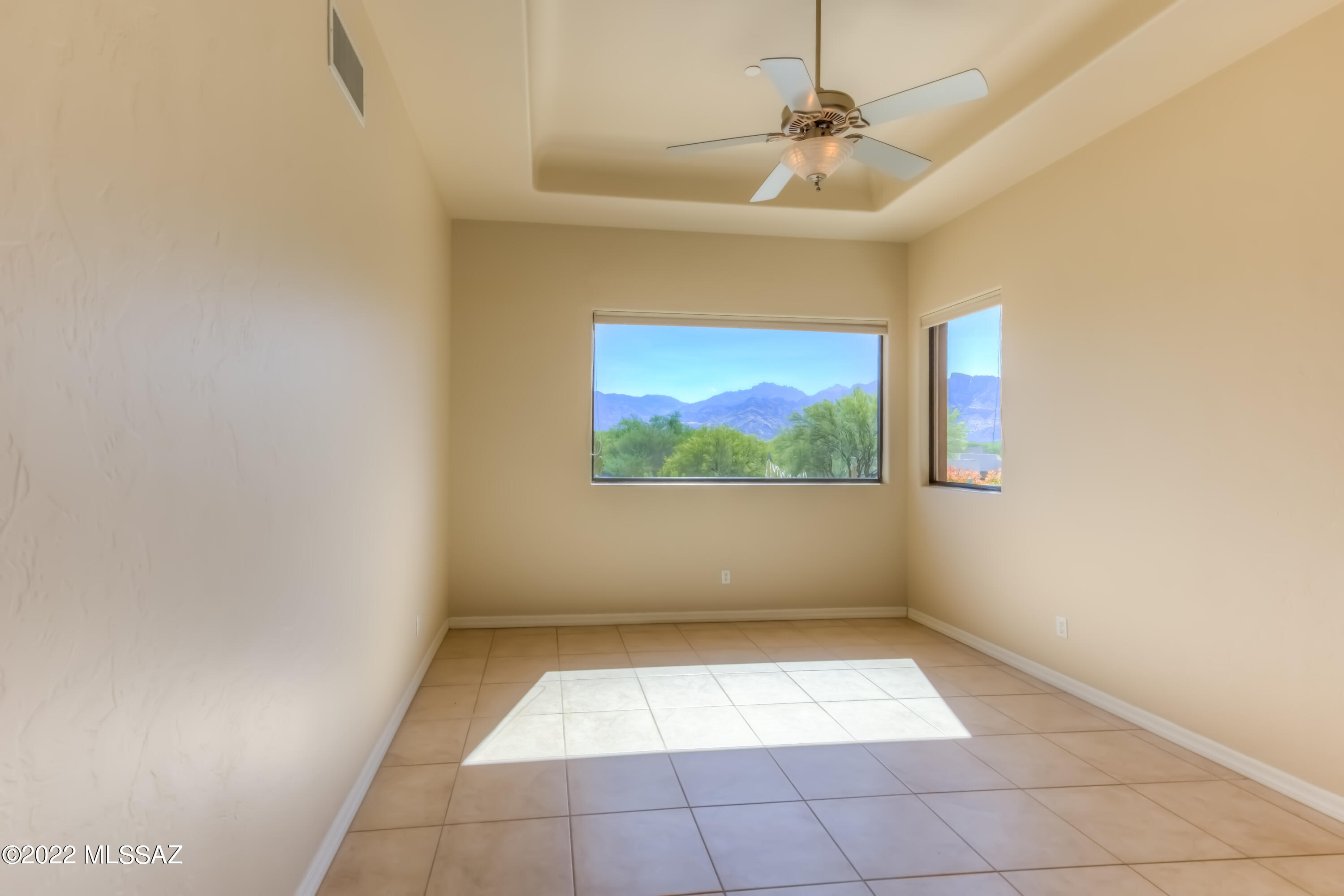 12345 N Reflection Ridge Drive