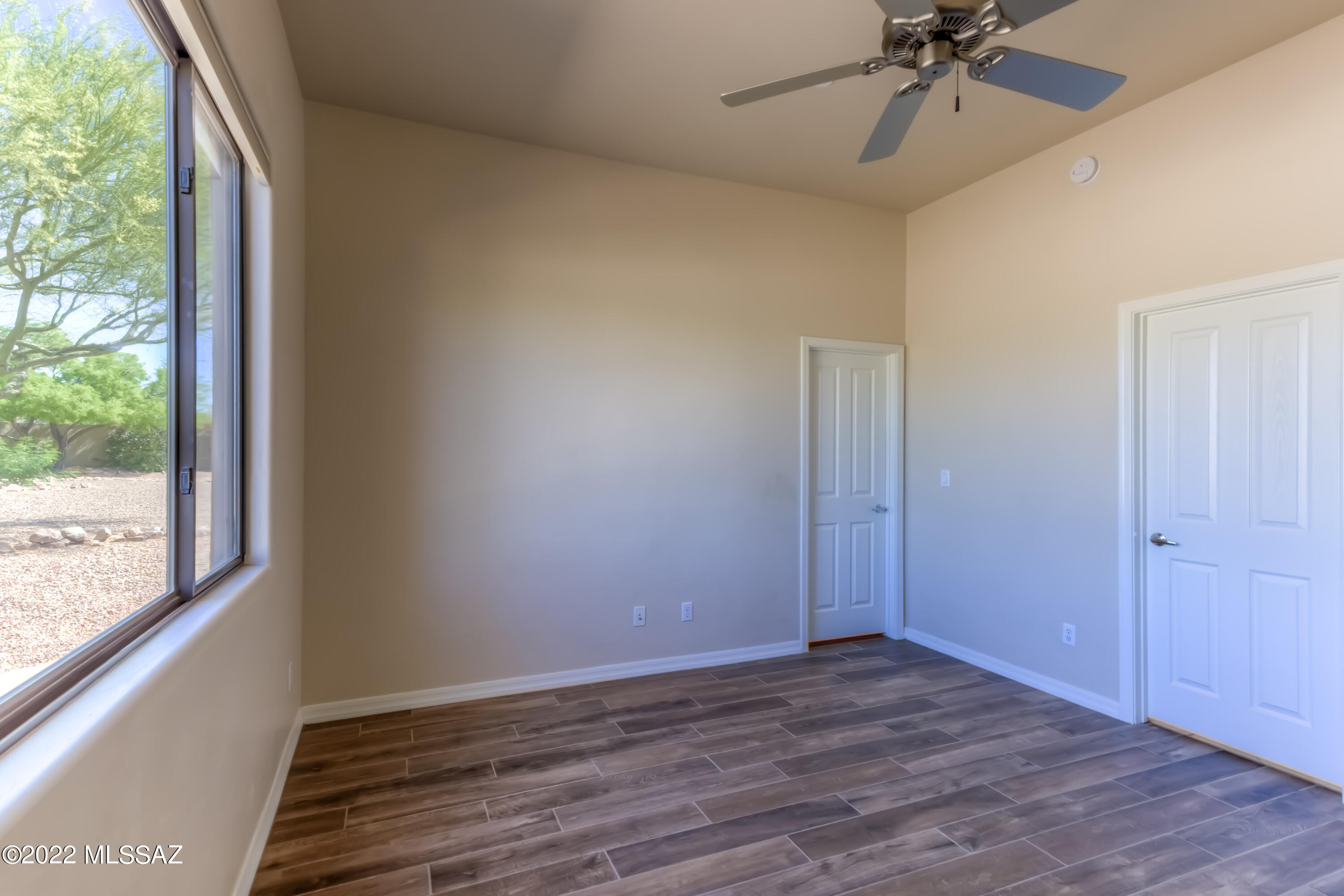 12345 N Reflection Ridge Drive