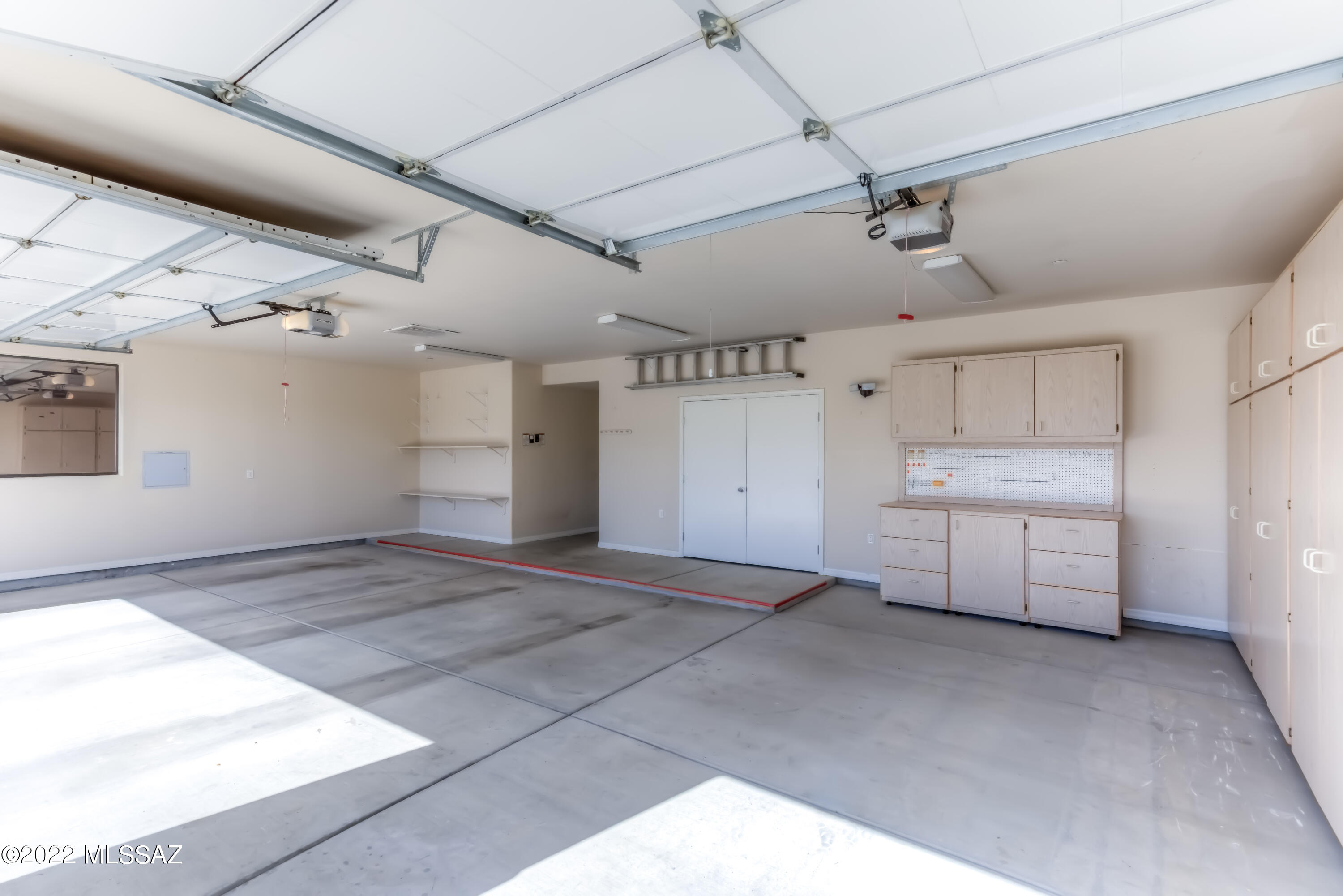 12345 N Reflection Ridge Drive