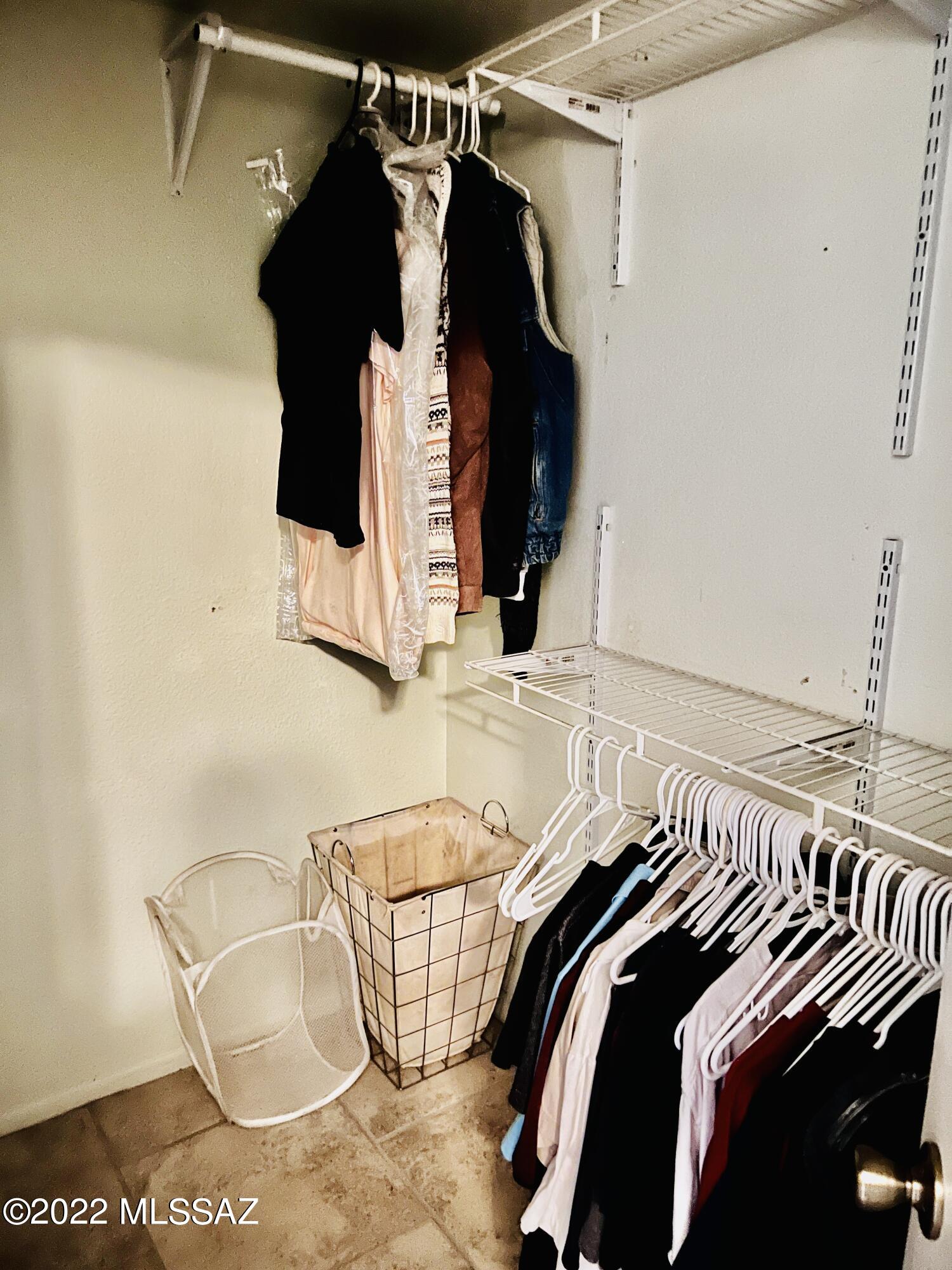 4309 W Pyracantha Drive