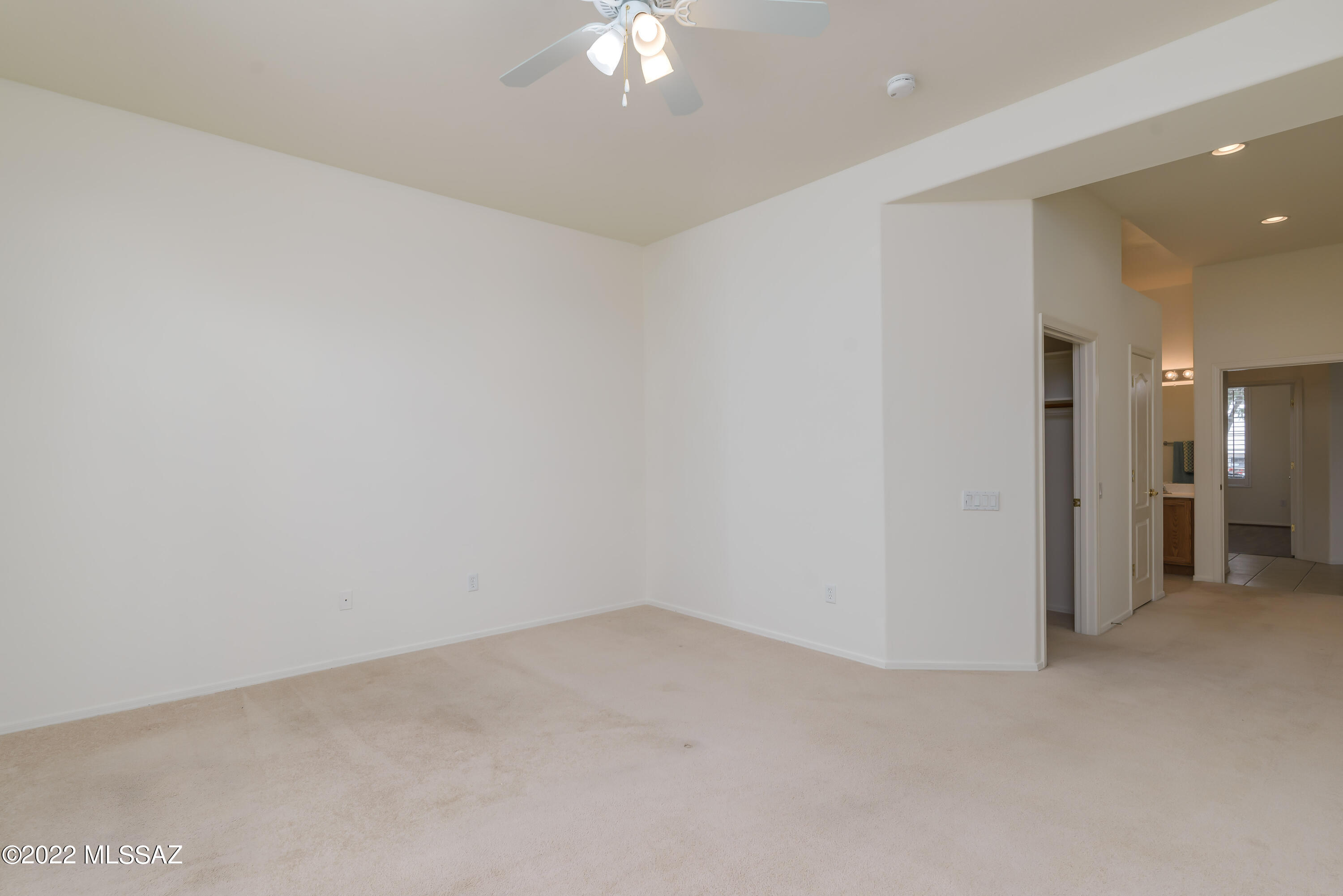 5130 W Desert Eagle Circle