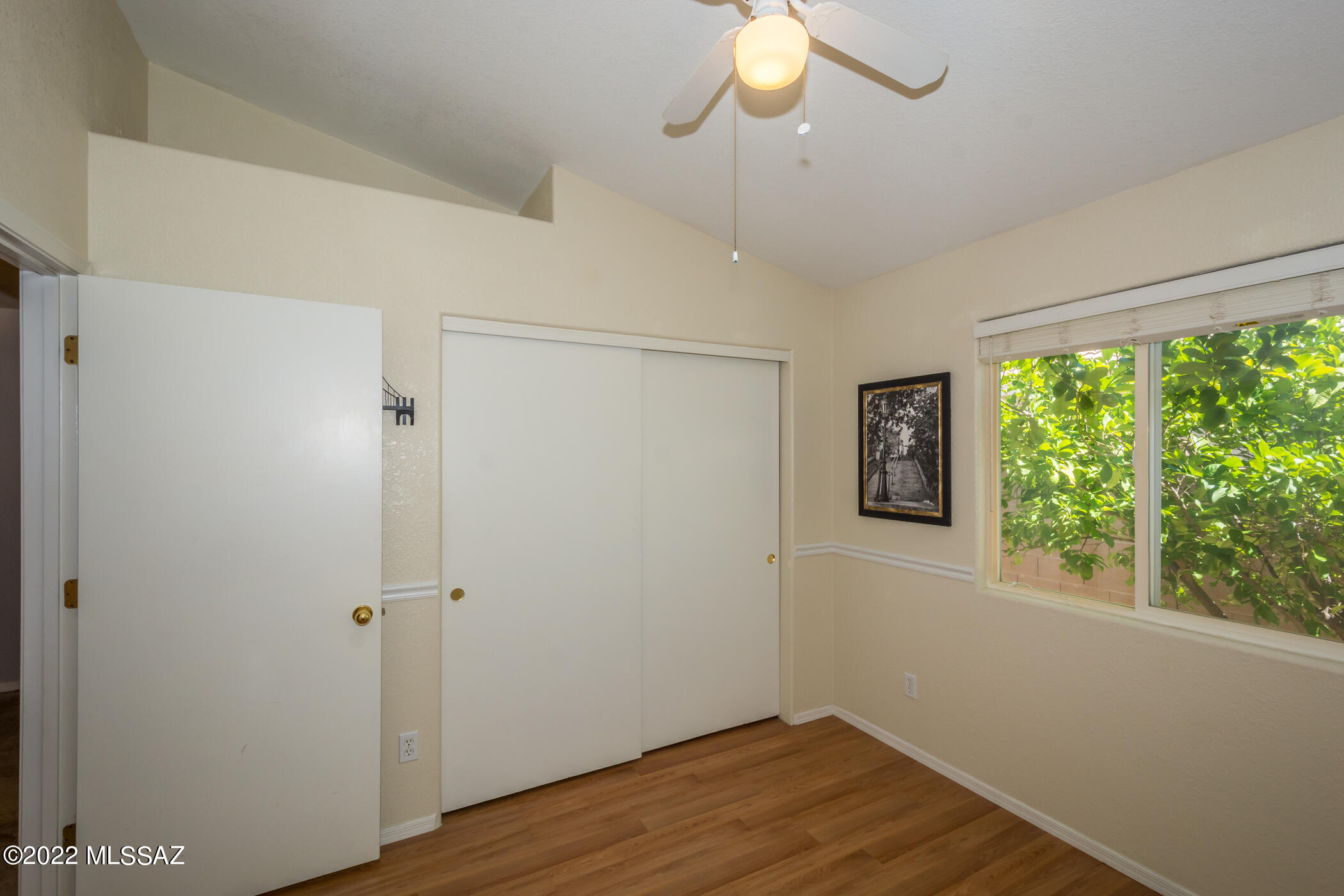 5523 W Guild Springs Street