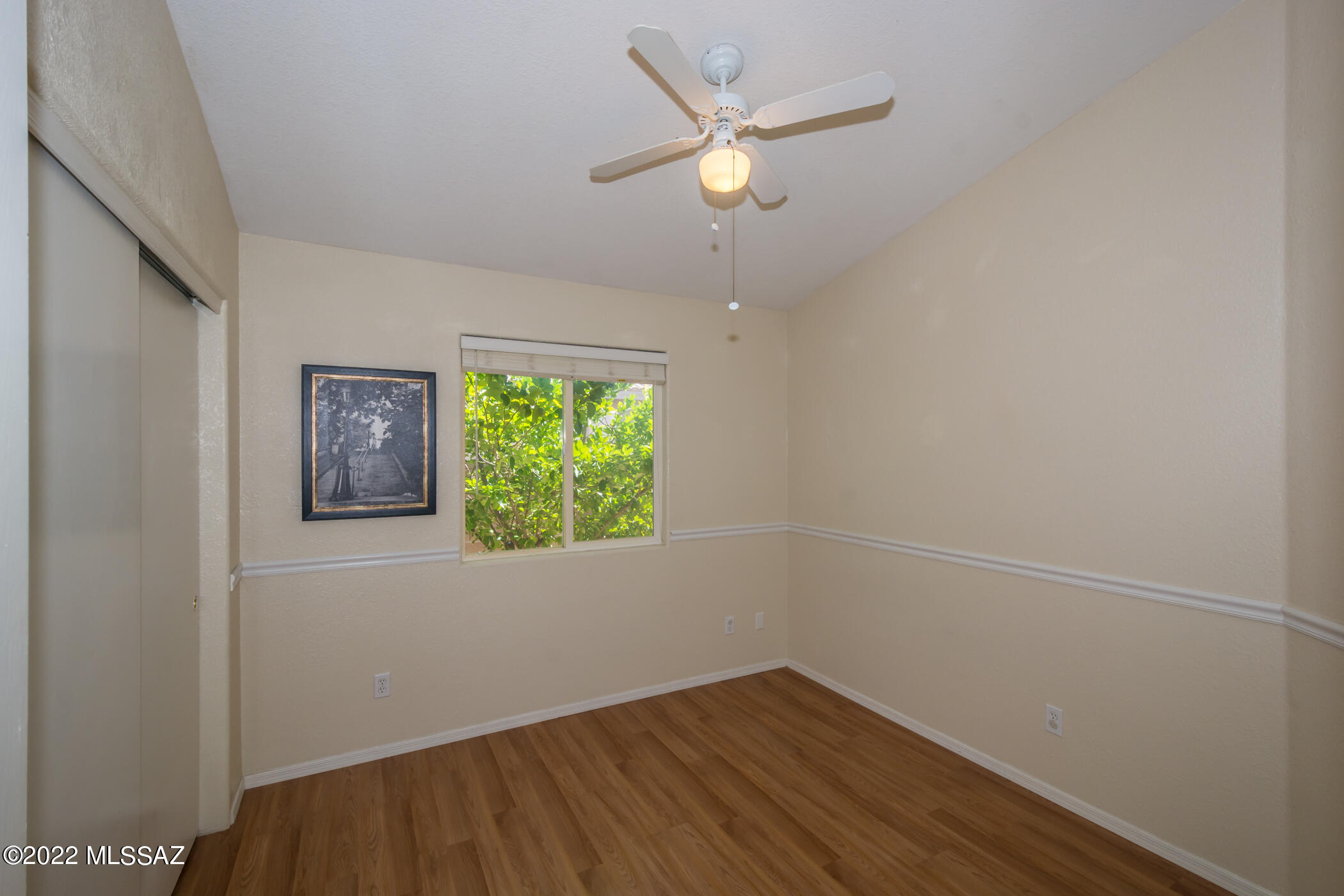 5523 W Guild Springs Street