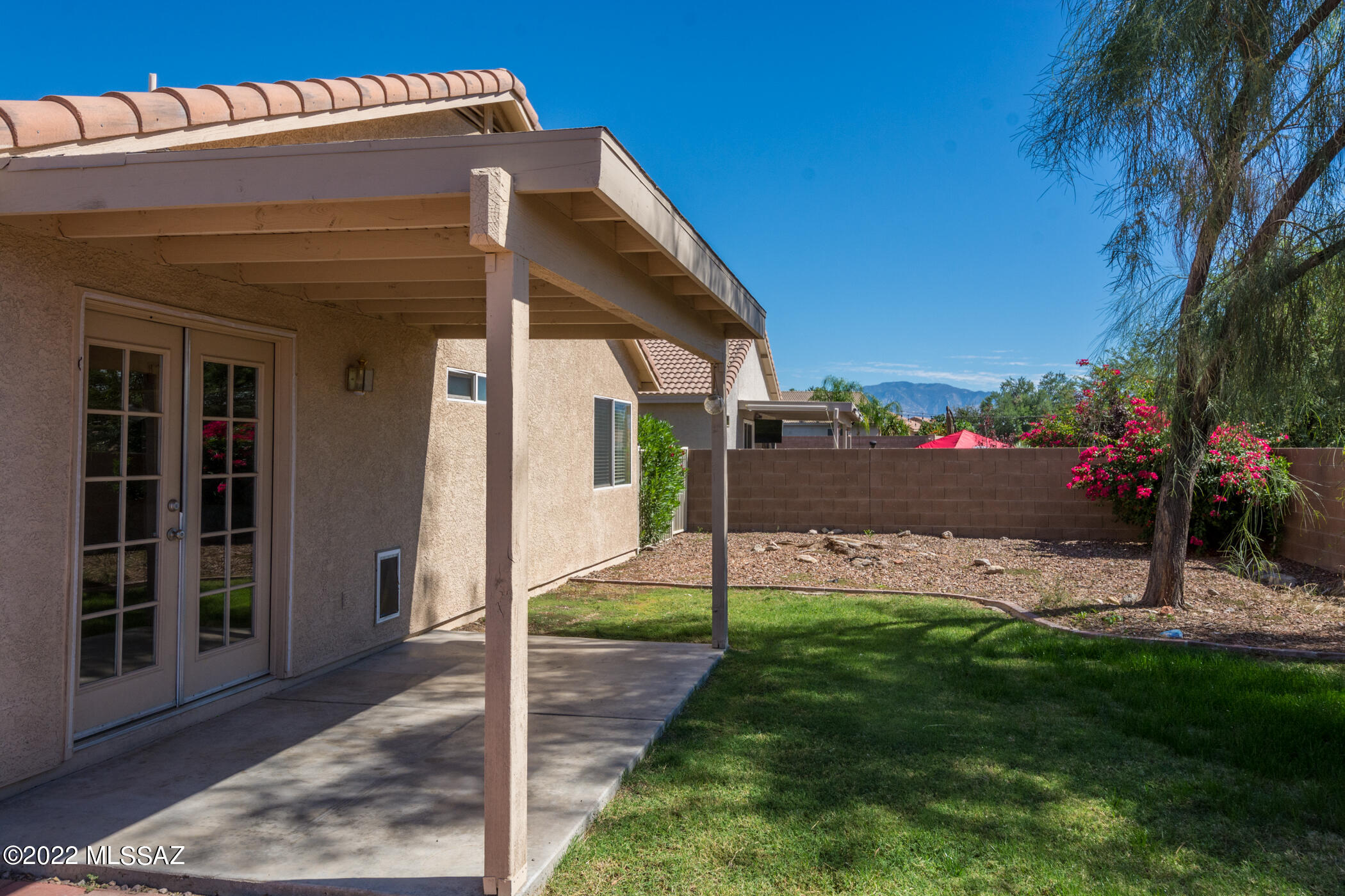 5523 W Guild Springs Street