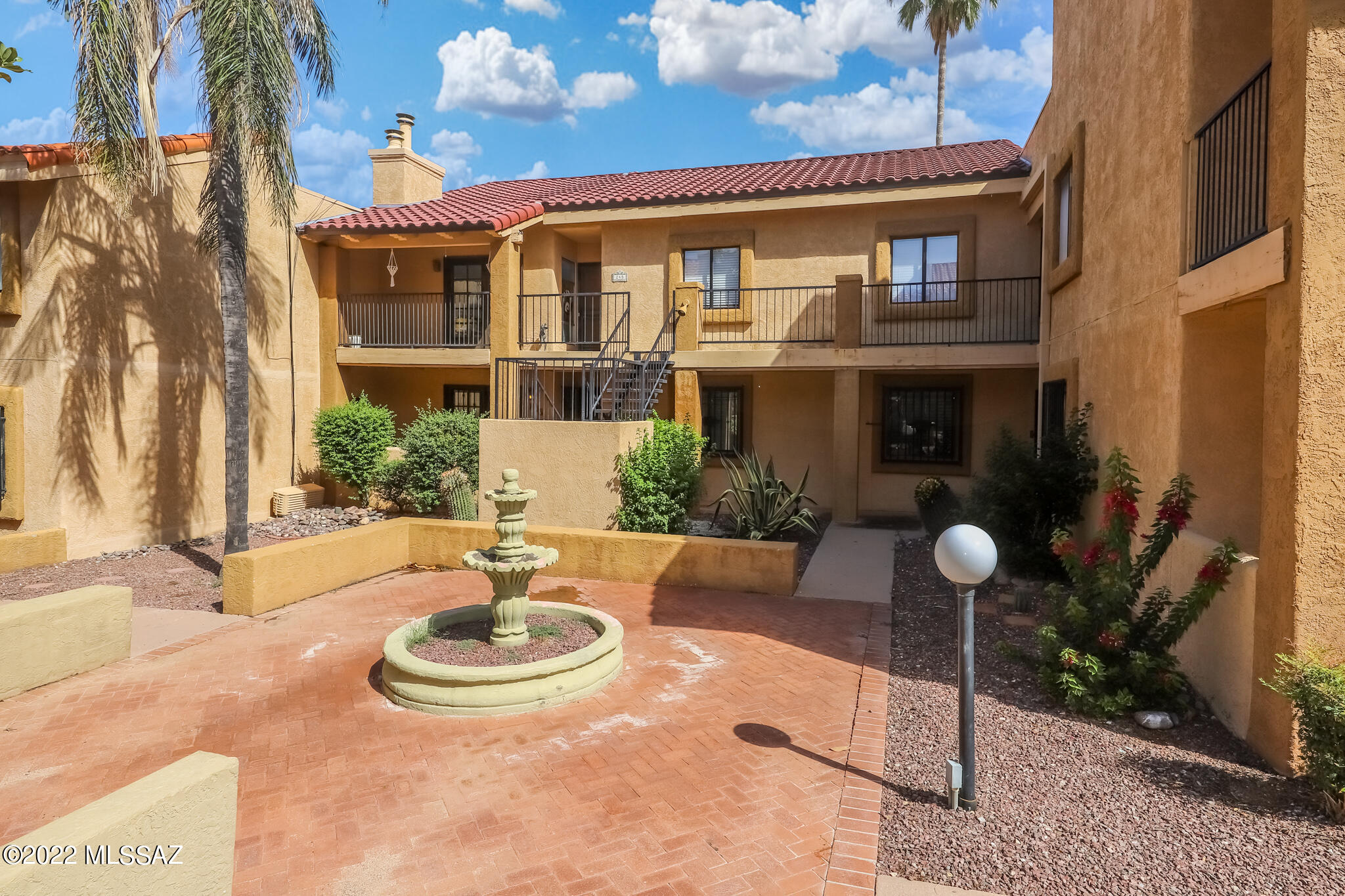 8271 N Oracle Road Unit: 145