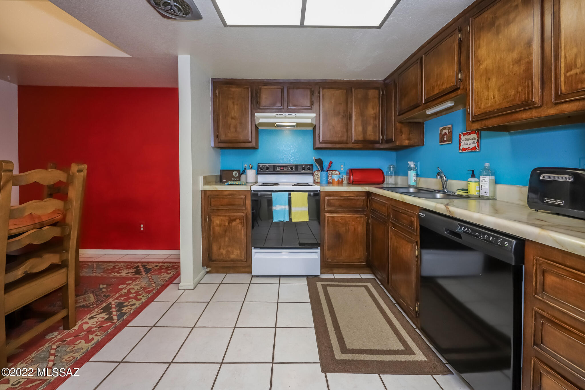 8271 N Oracle Road Unit: 145