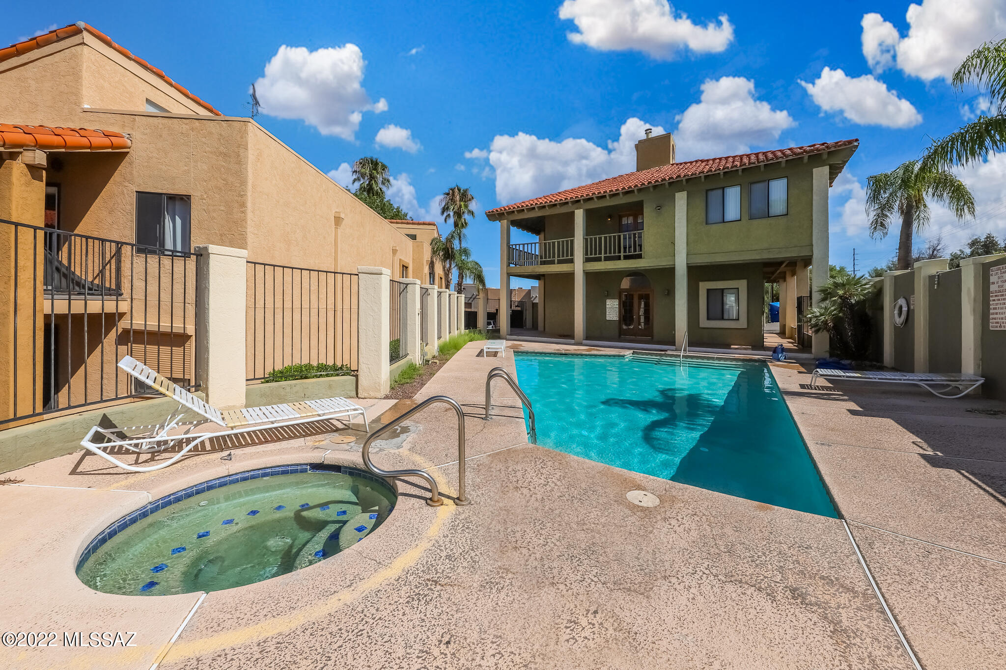 8271 N Oracle Road Unit: 145