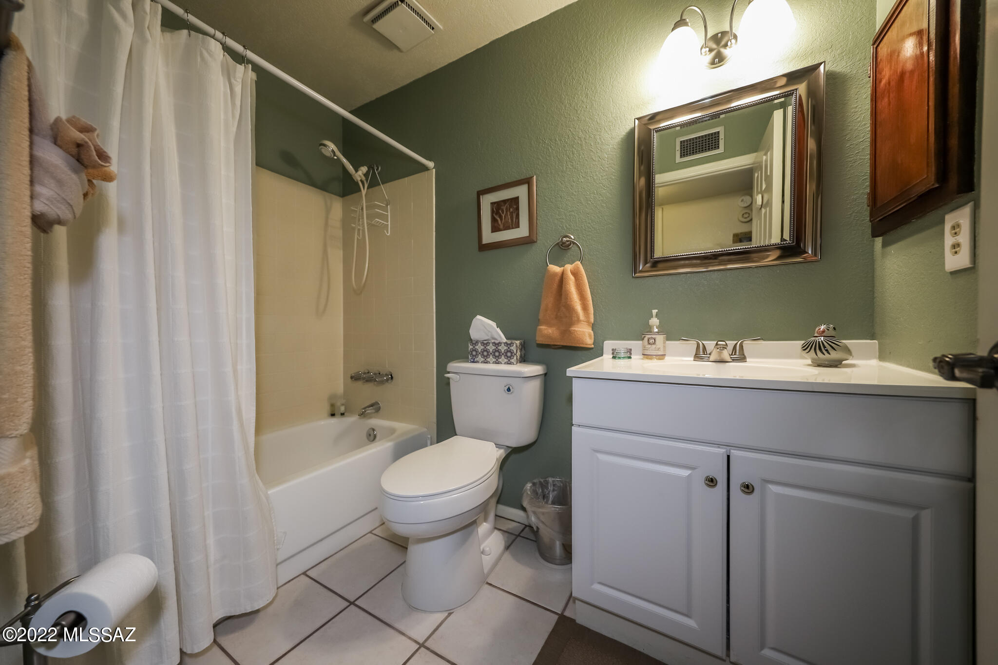 8271 N Oracle Road Unit: 145