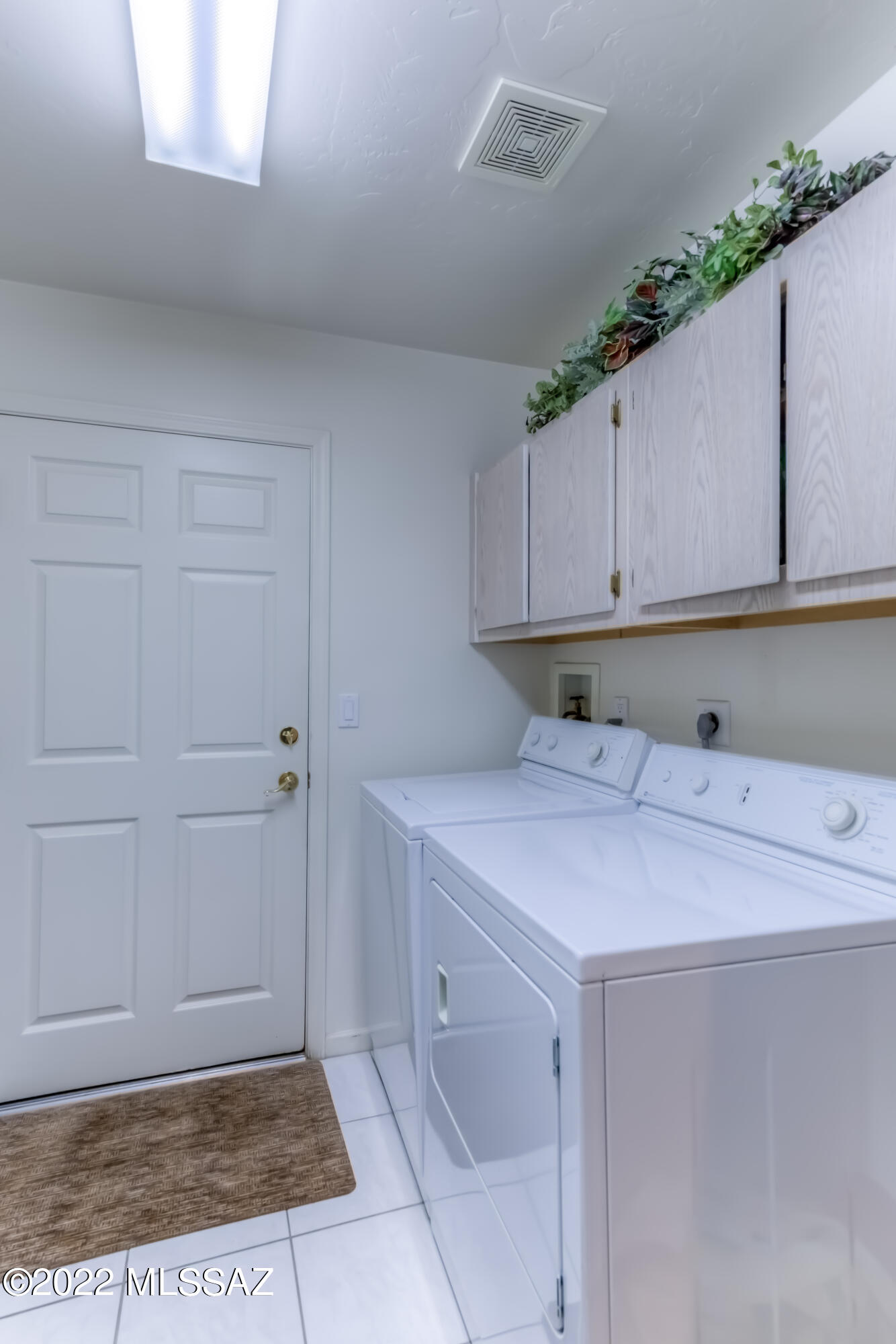 11078 N Mountain Breeze Drive