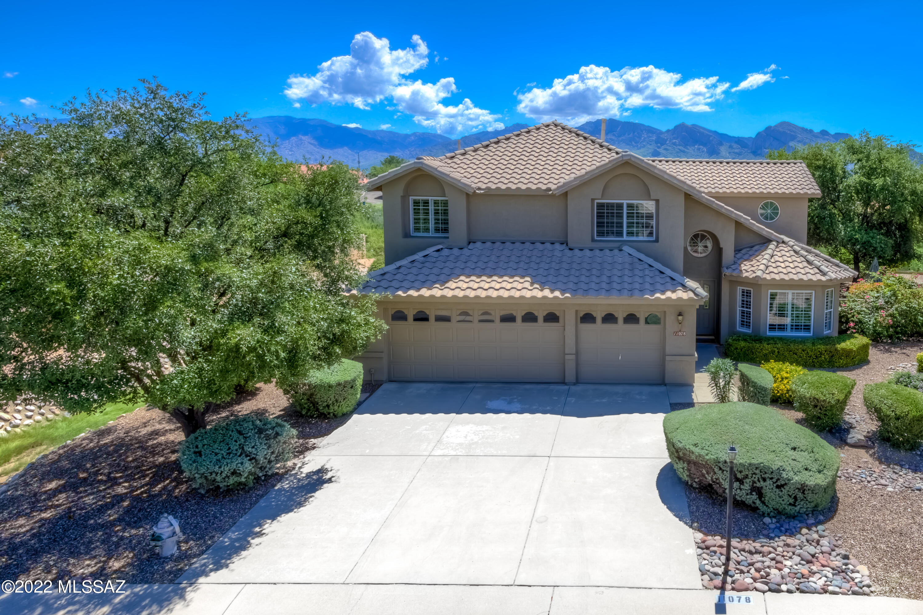 11078 N Mountain Breeze Drive