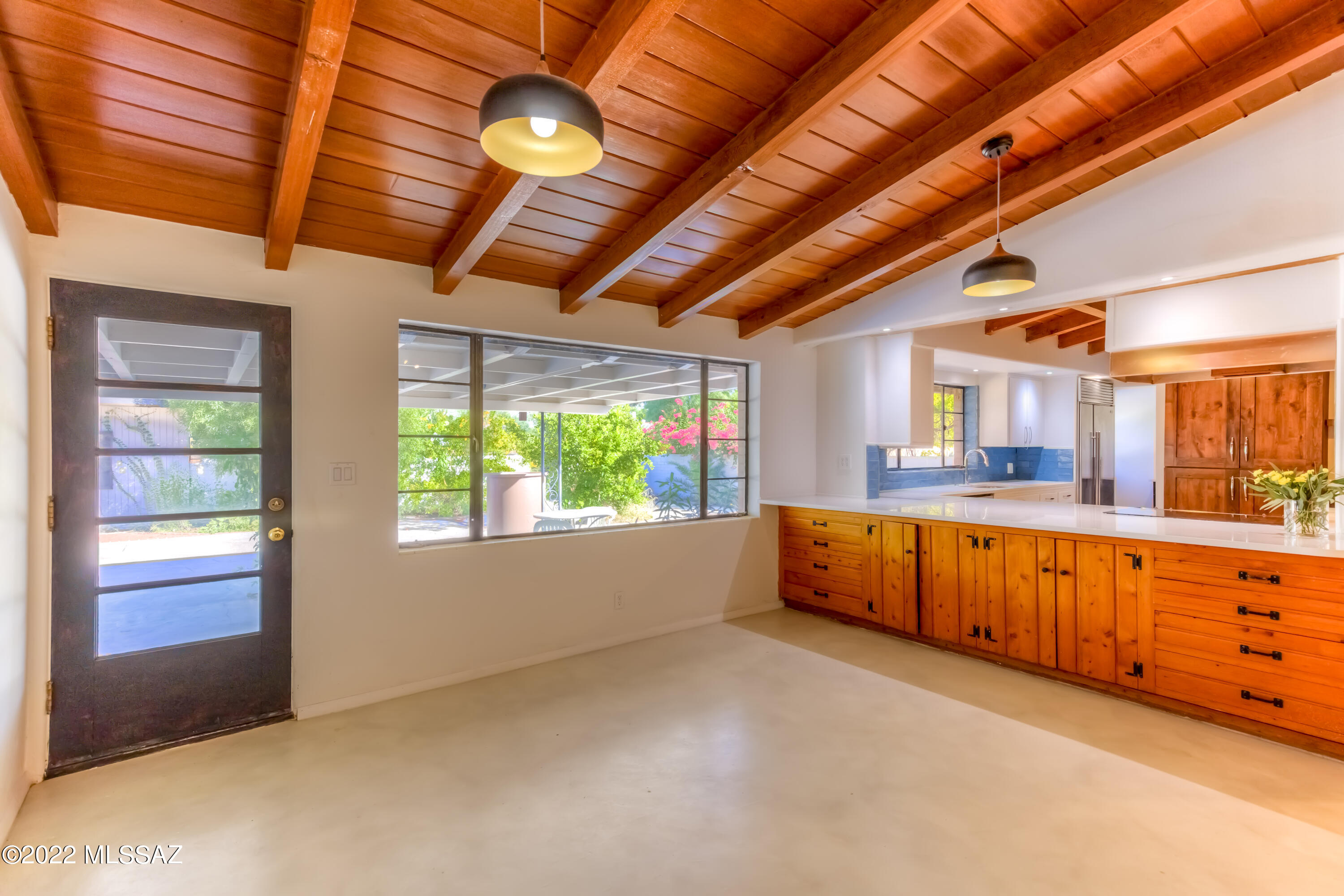 2345 E Edison Street