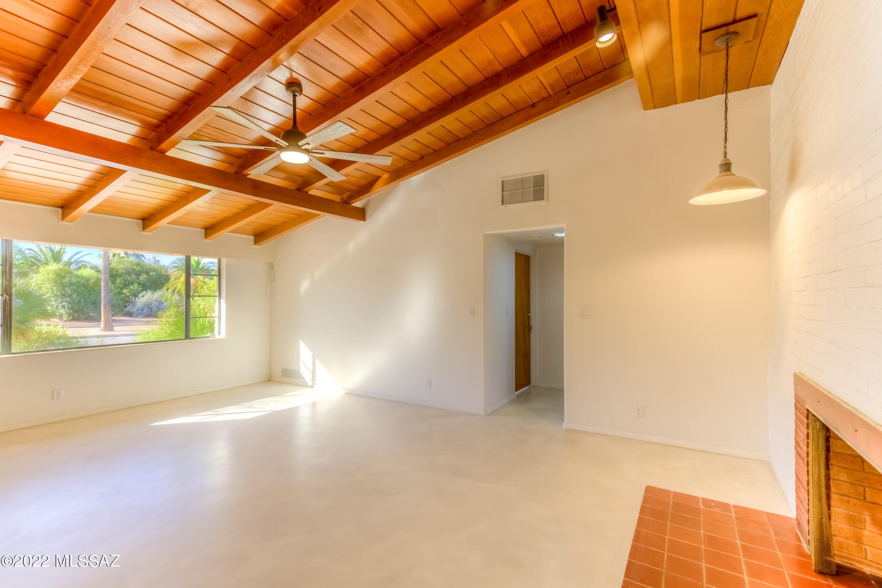 2345 E Edison Street