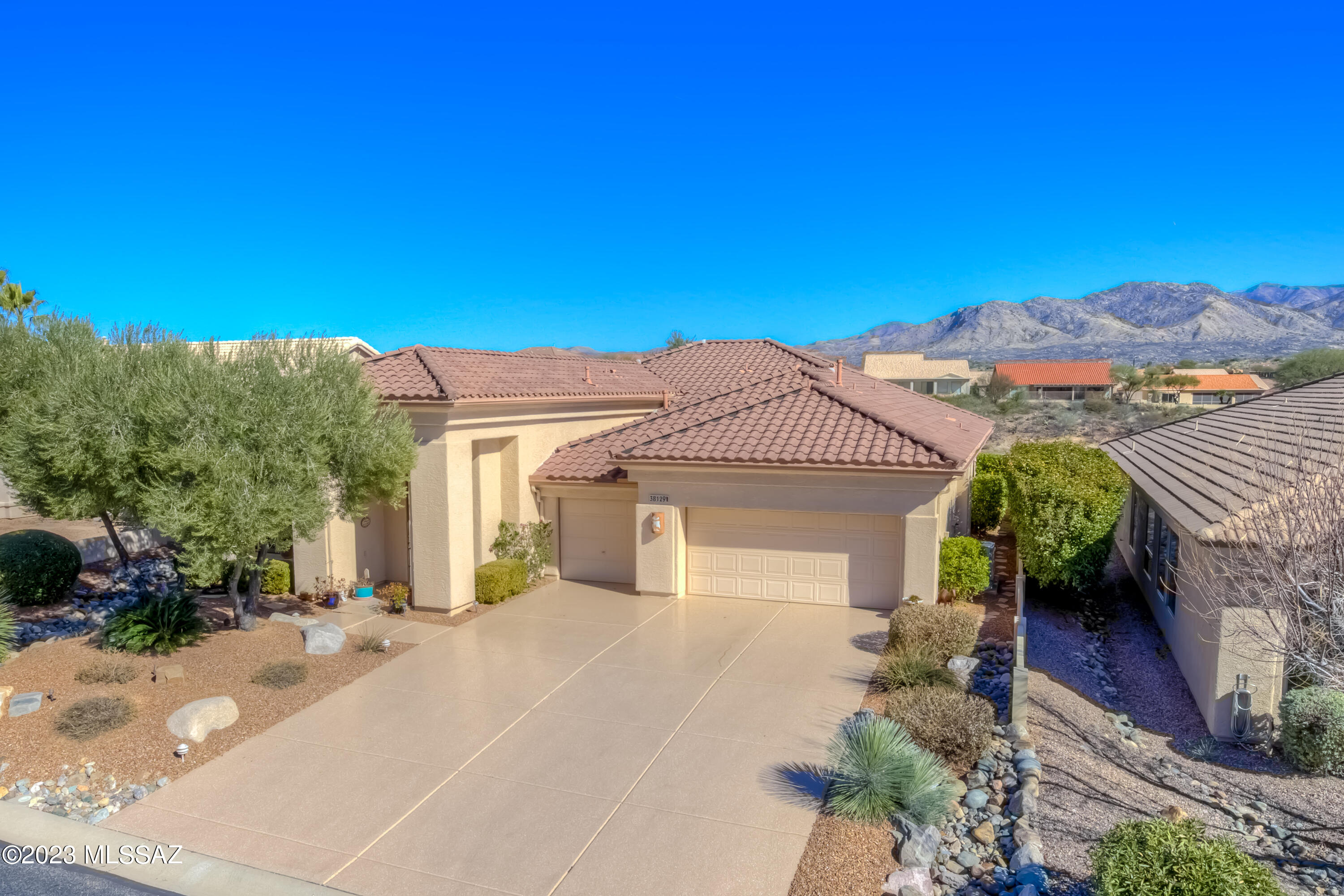 38129 S Skyline Drive