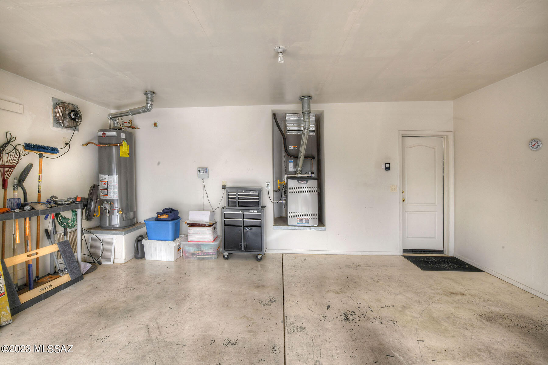 1860 W RIVER OTTER Drive