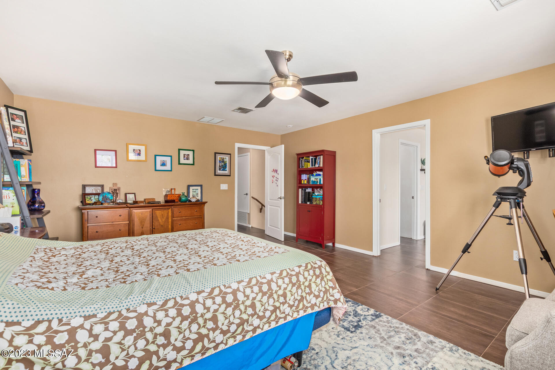 7679 W Innutian Court