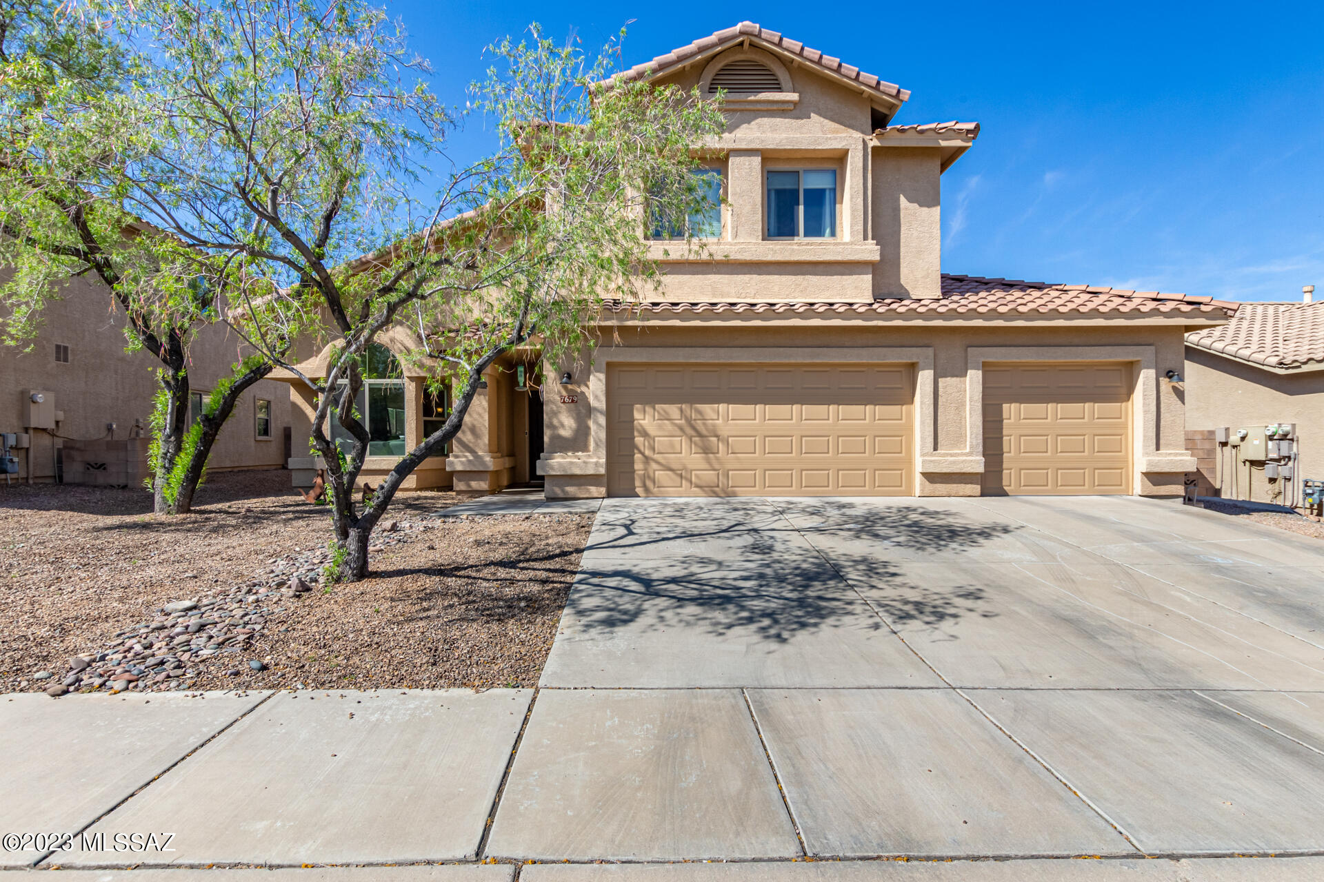 7679 W Innutian Court