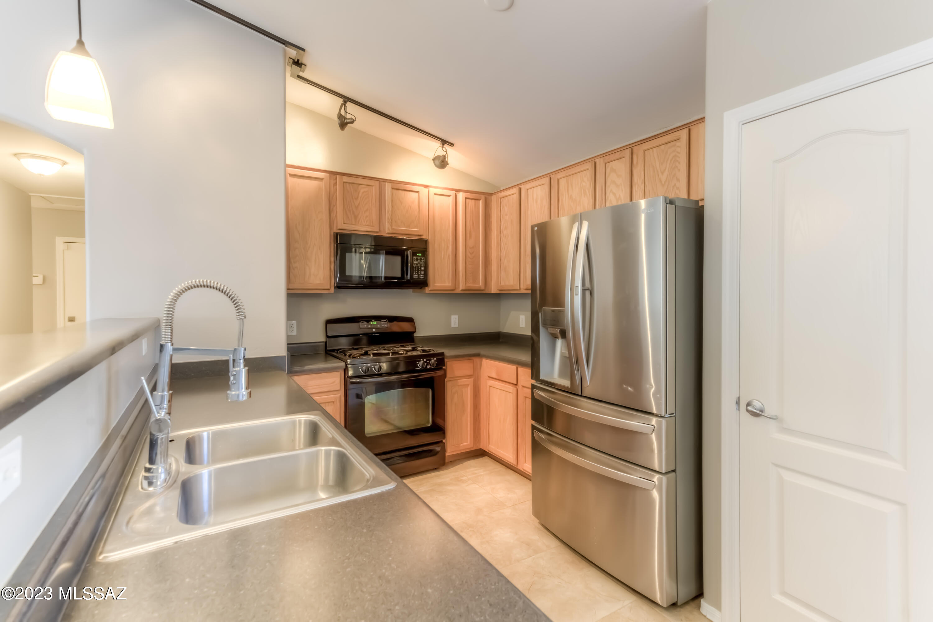 11482 W Slate Rock Street