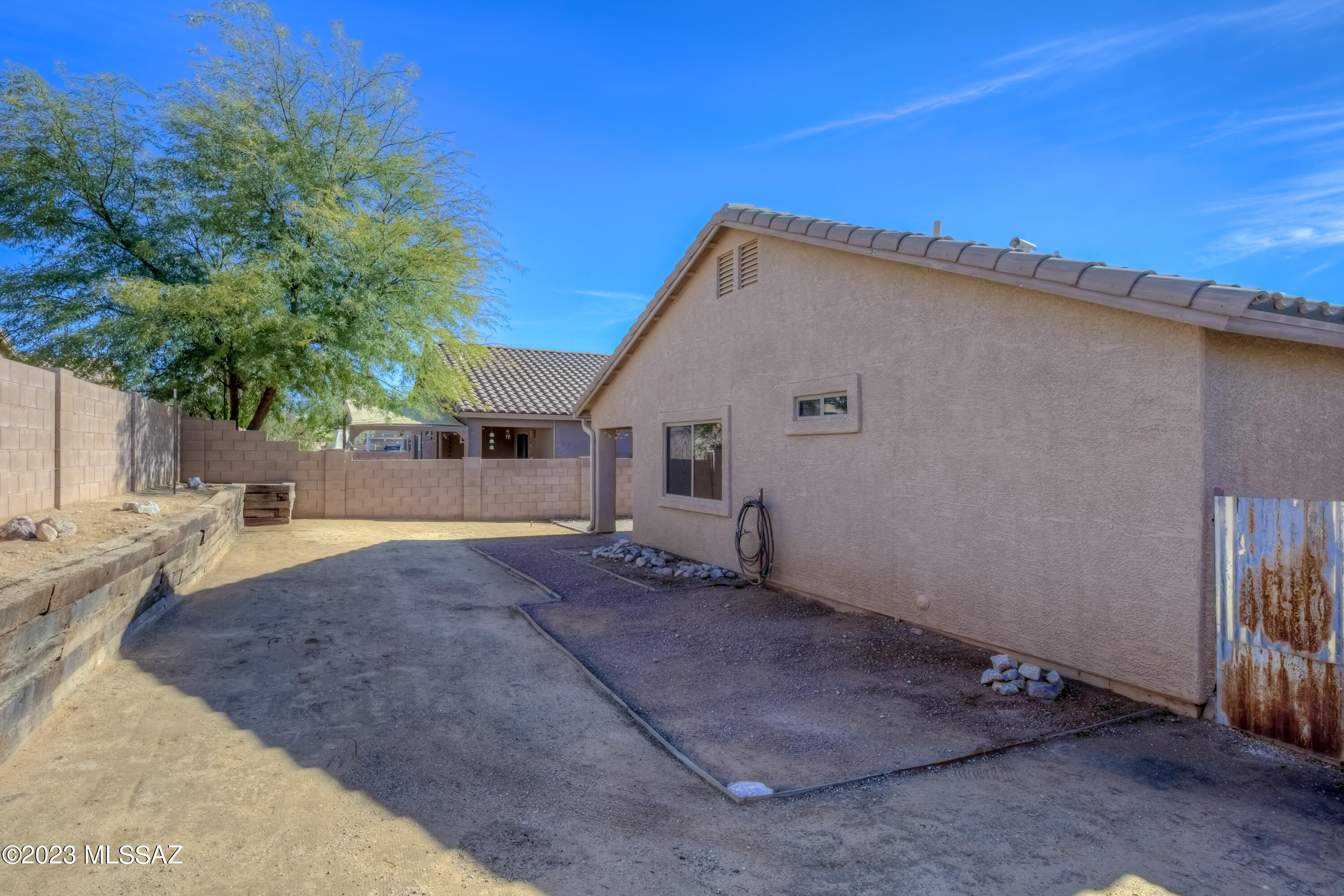 11482 W Slate Rock Street