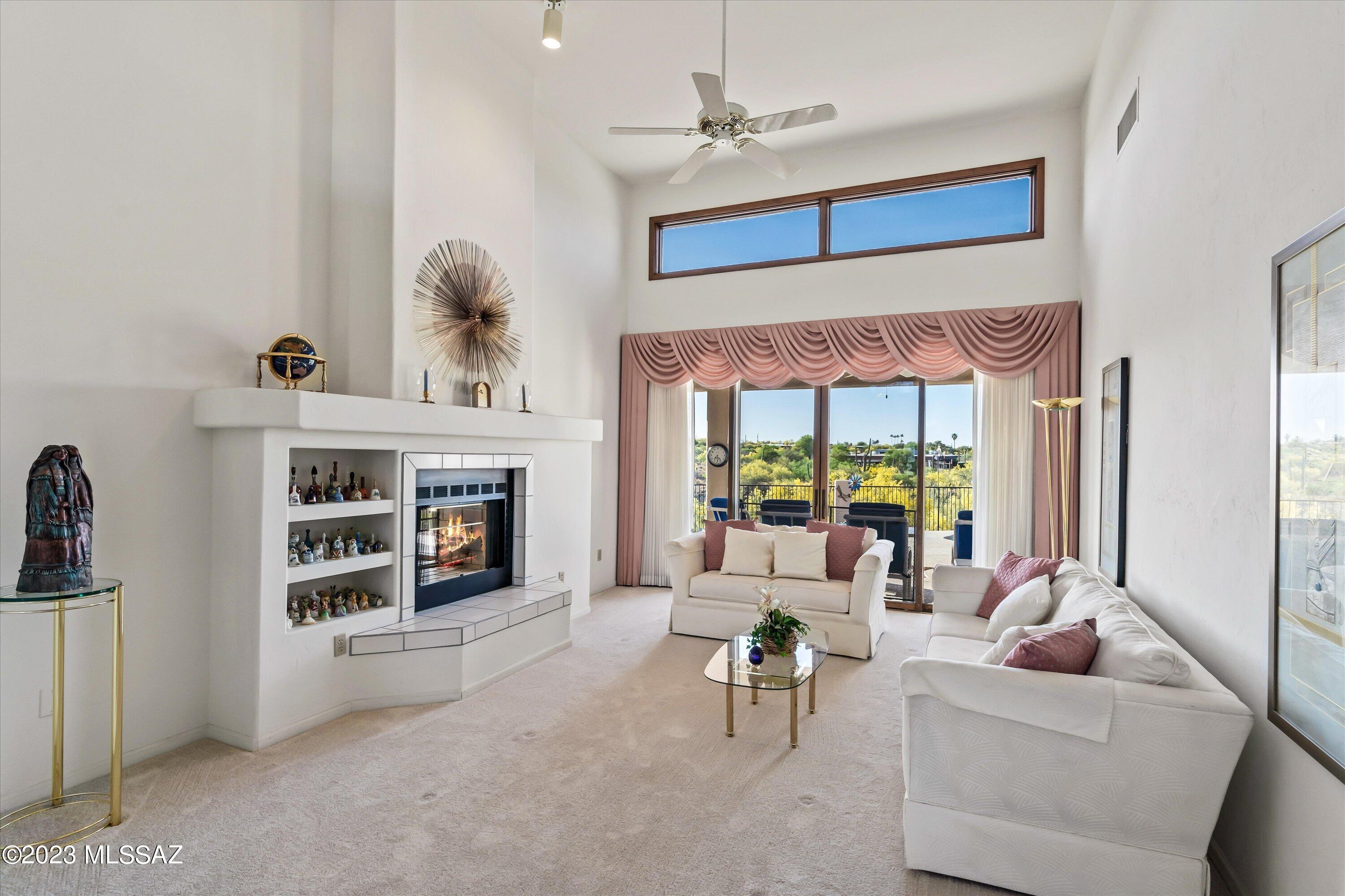 6738 N Shadow Run Drive