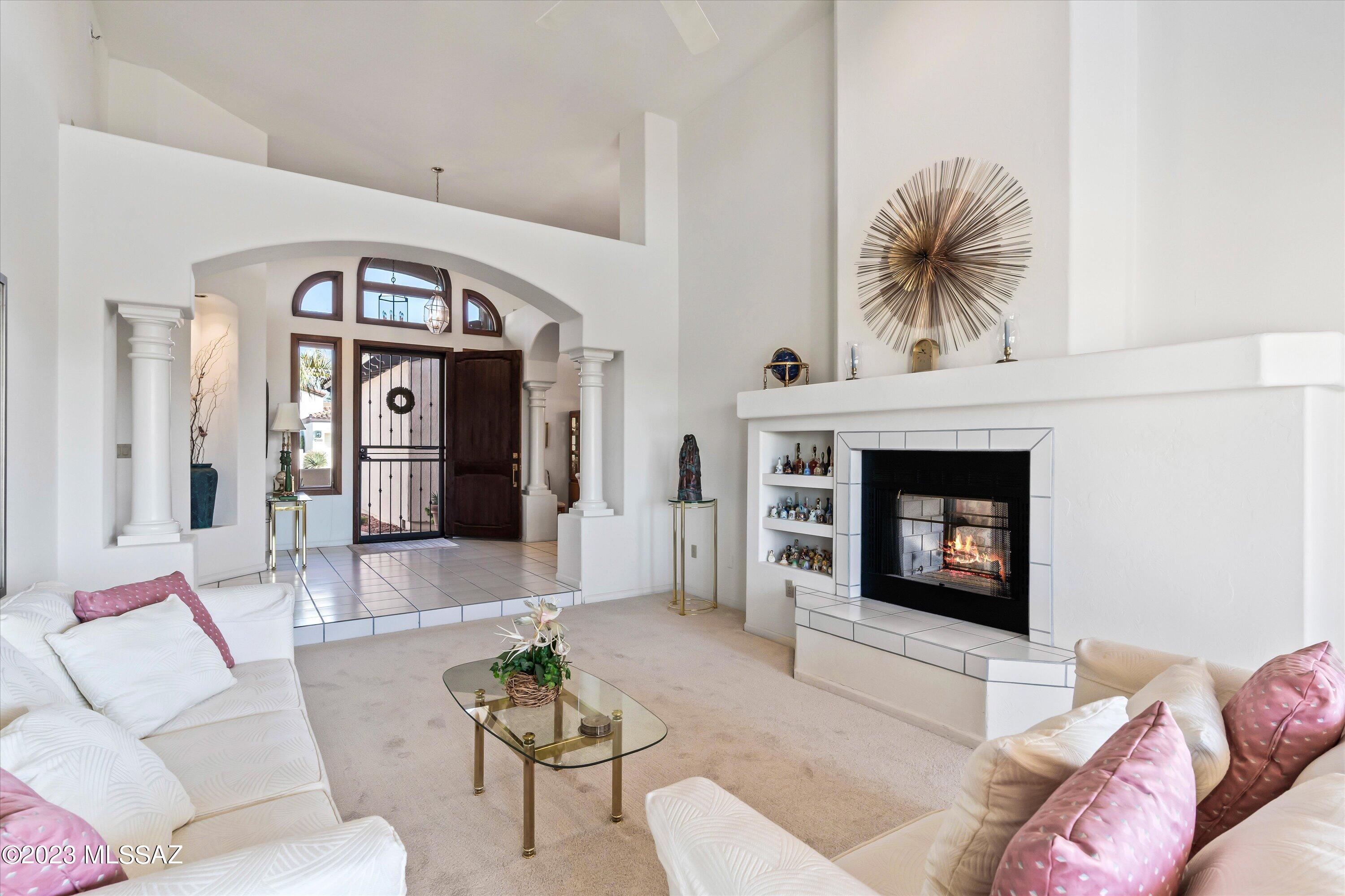 6738 N Shadow Run Drive