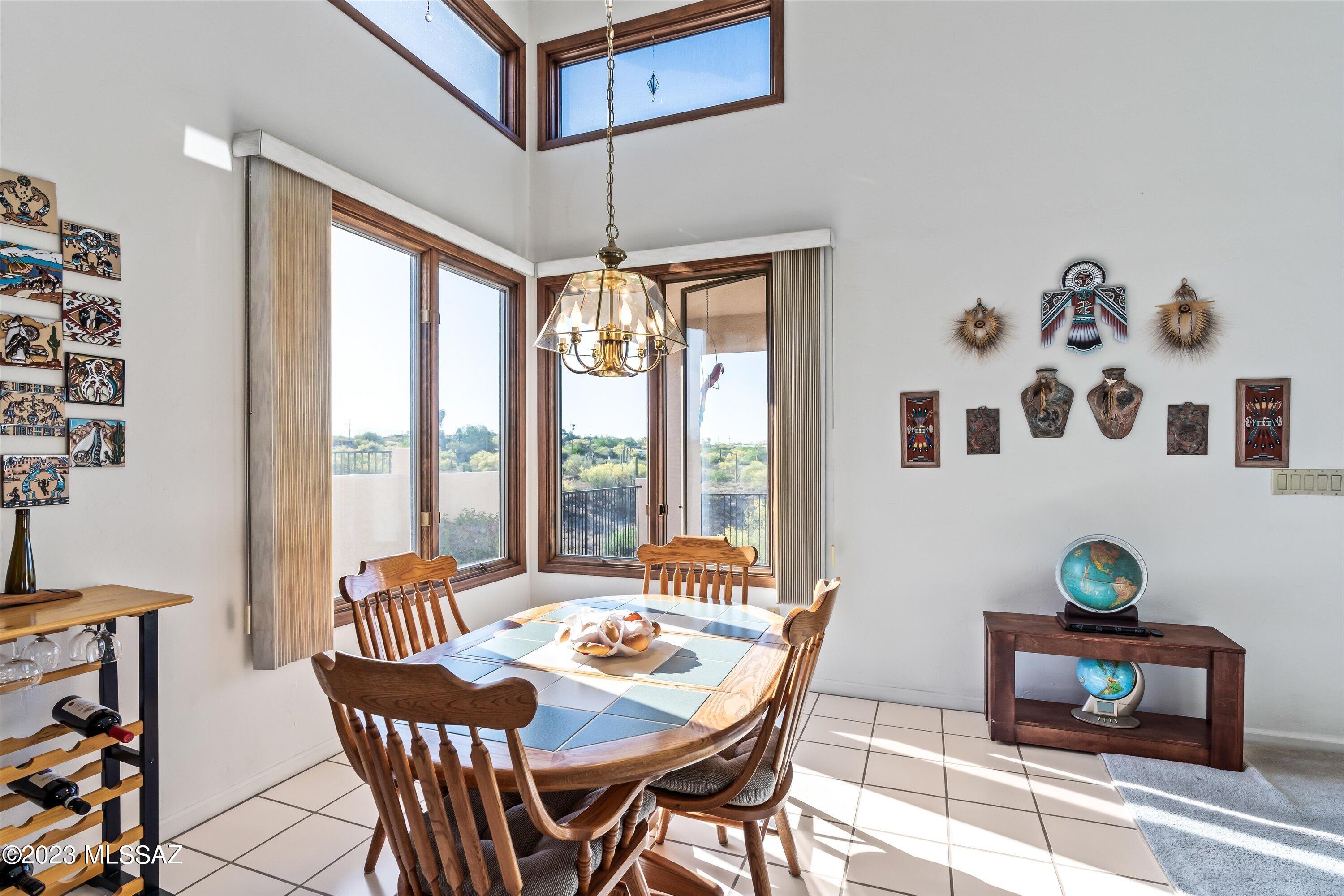 6738 N Shadow Run Drive