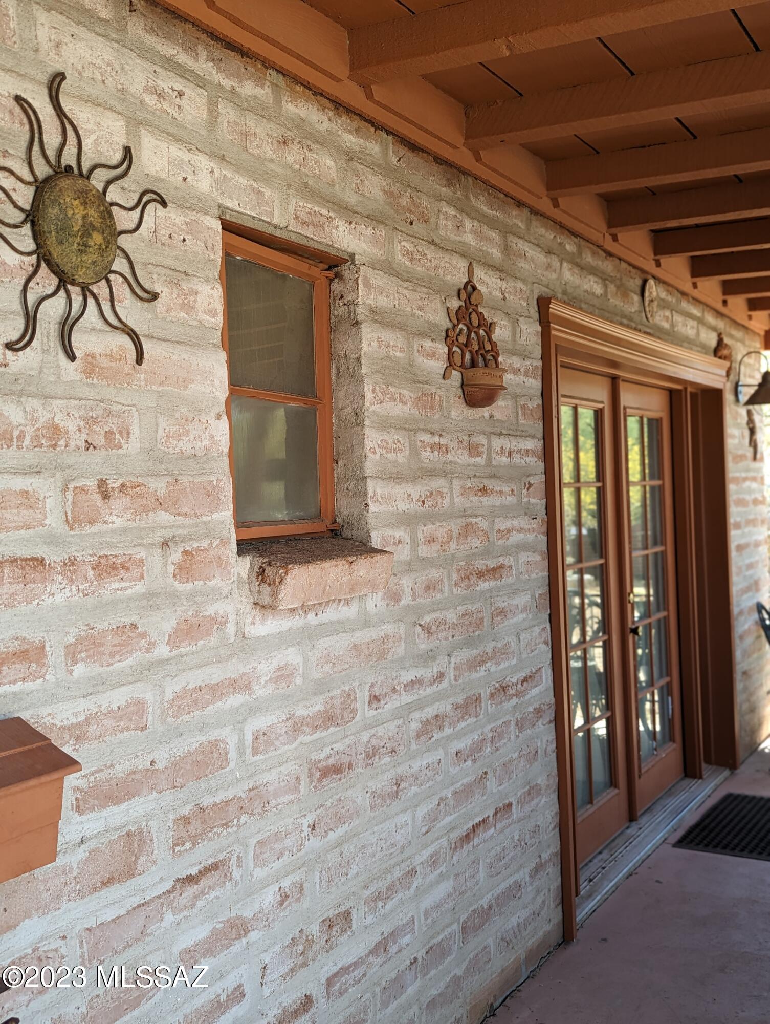 7424 N La Canada Drive