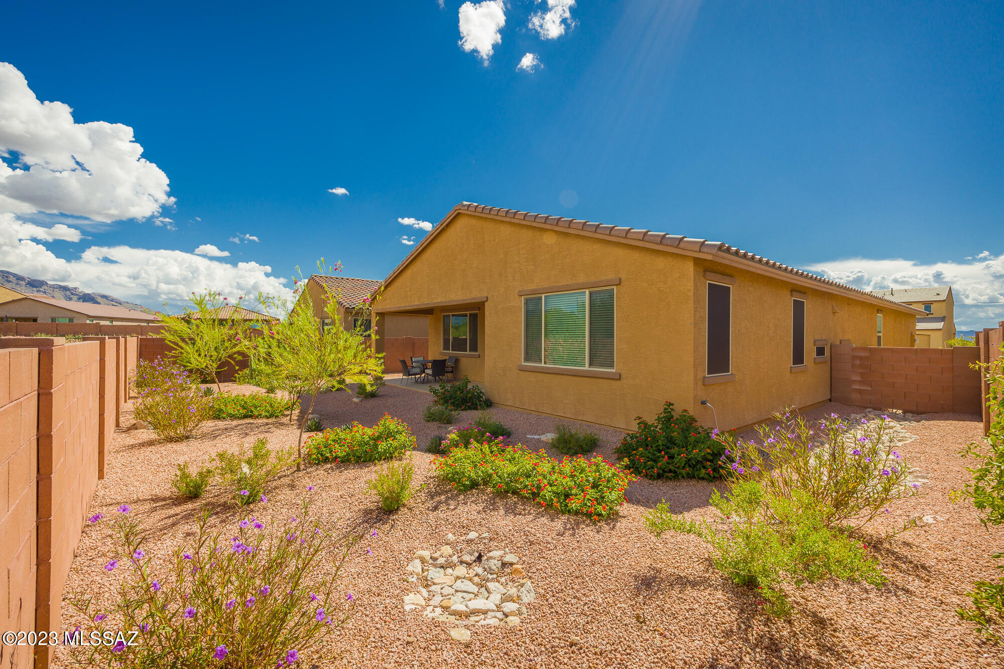 2850 W Shannon Ridge Road