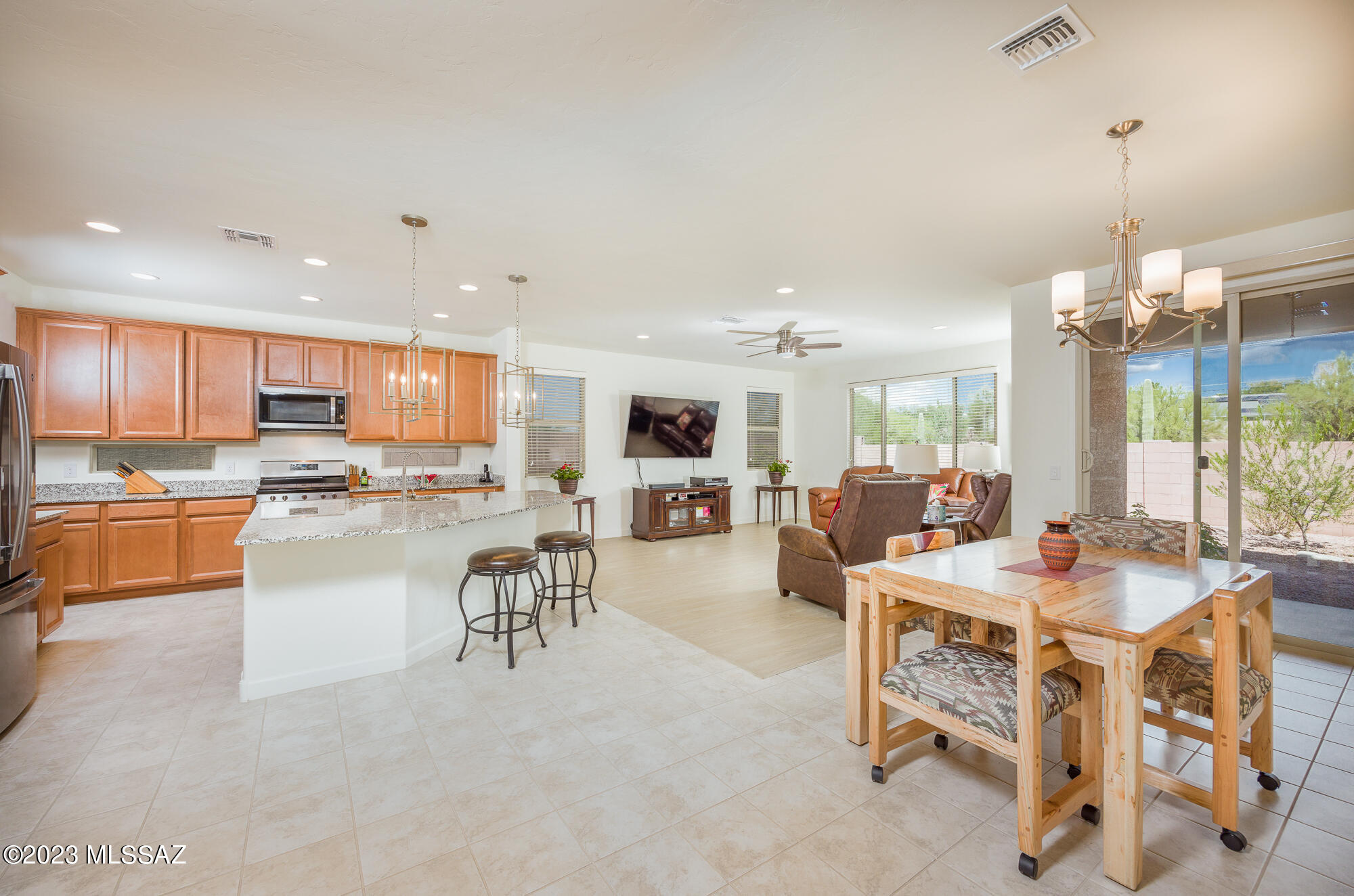 2850 W Shannon Ridge Road