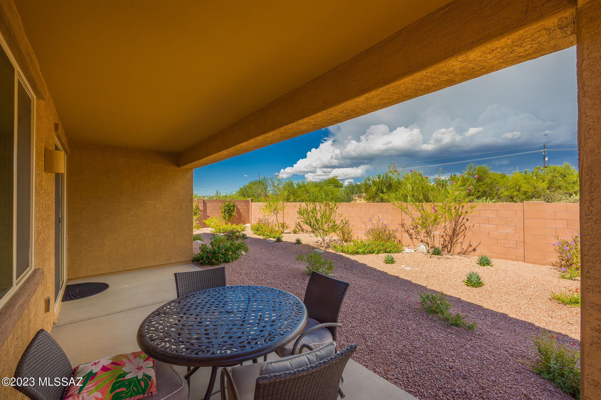 2850 W Shannon Ridge Road