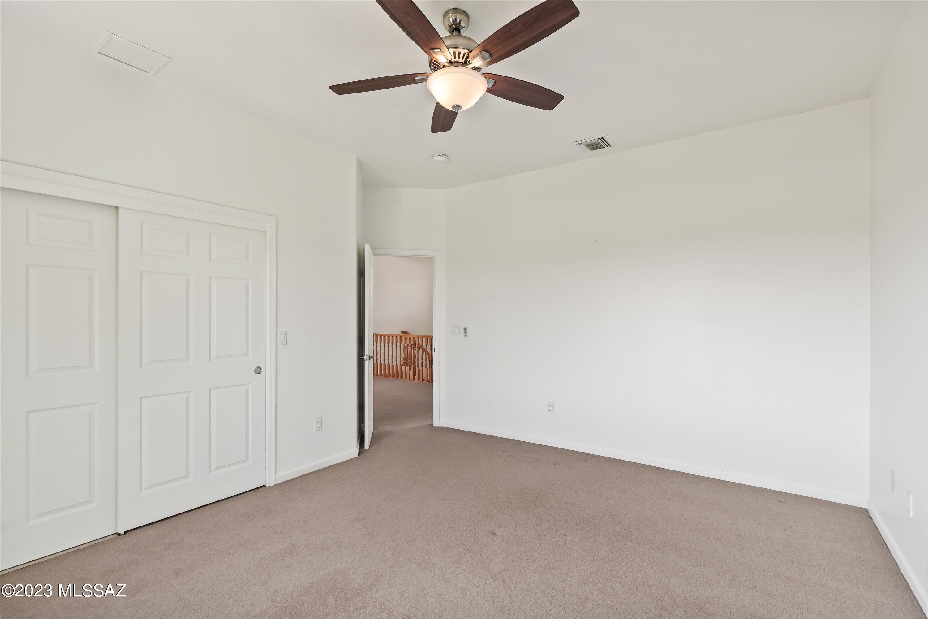 5720 E Placita La Gracias