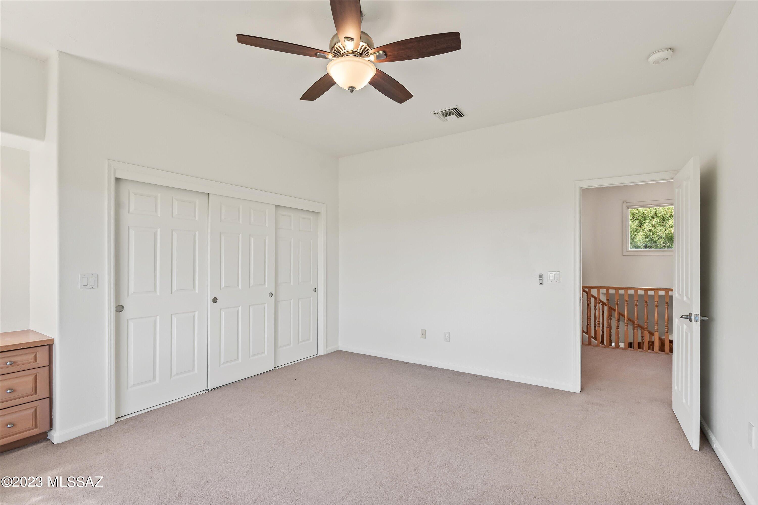 5720 E Placita La Gracias