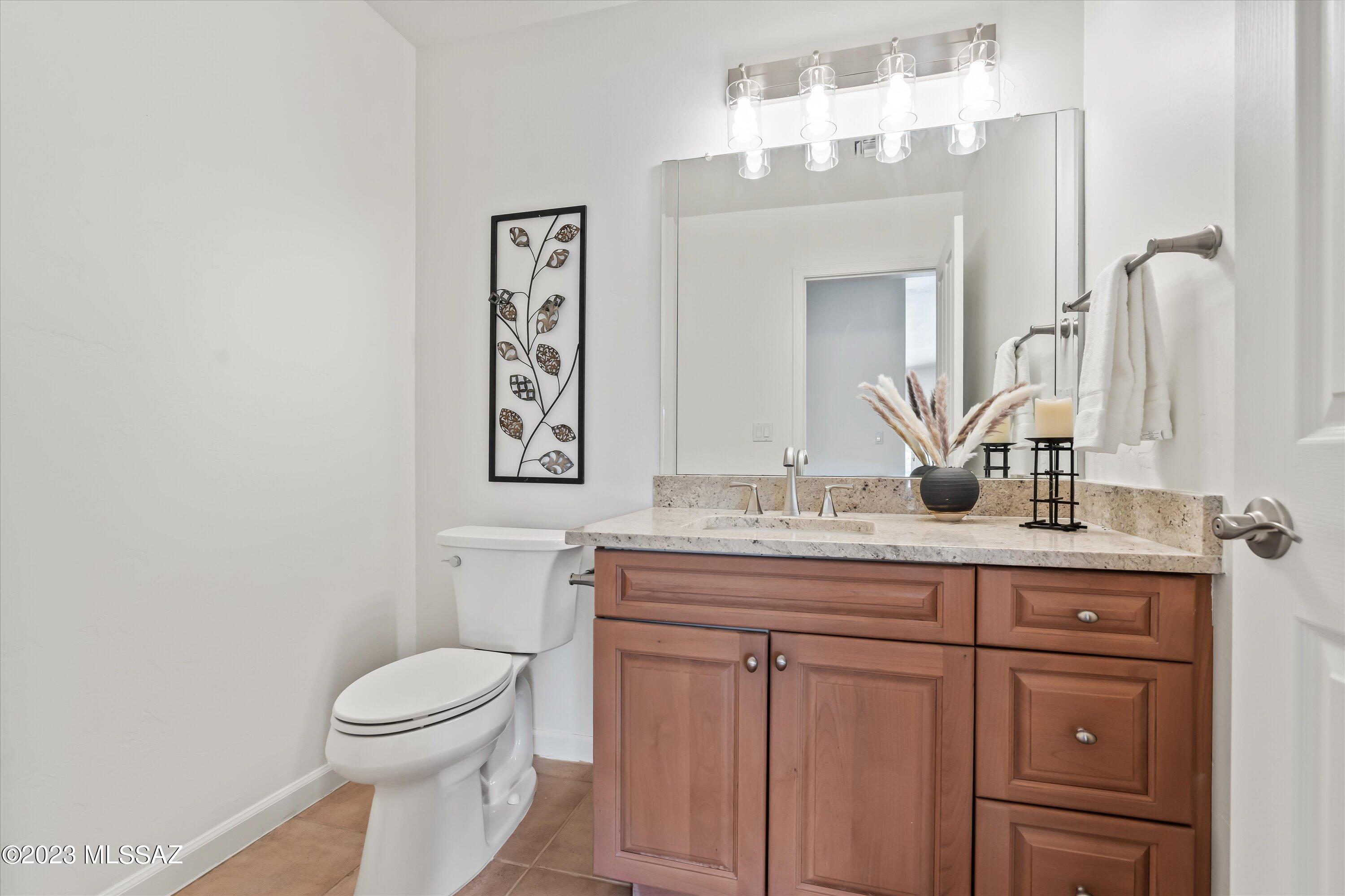 5720 E Placita La Gracias