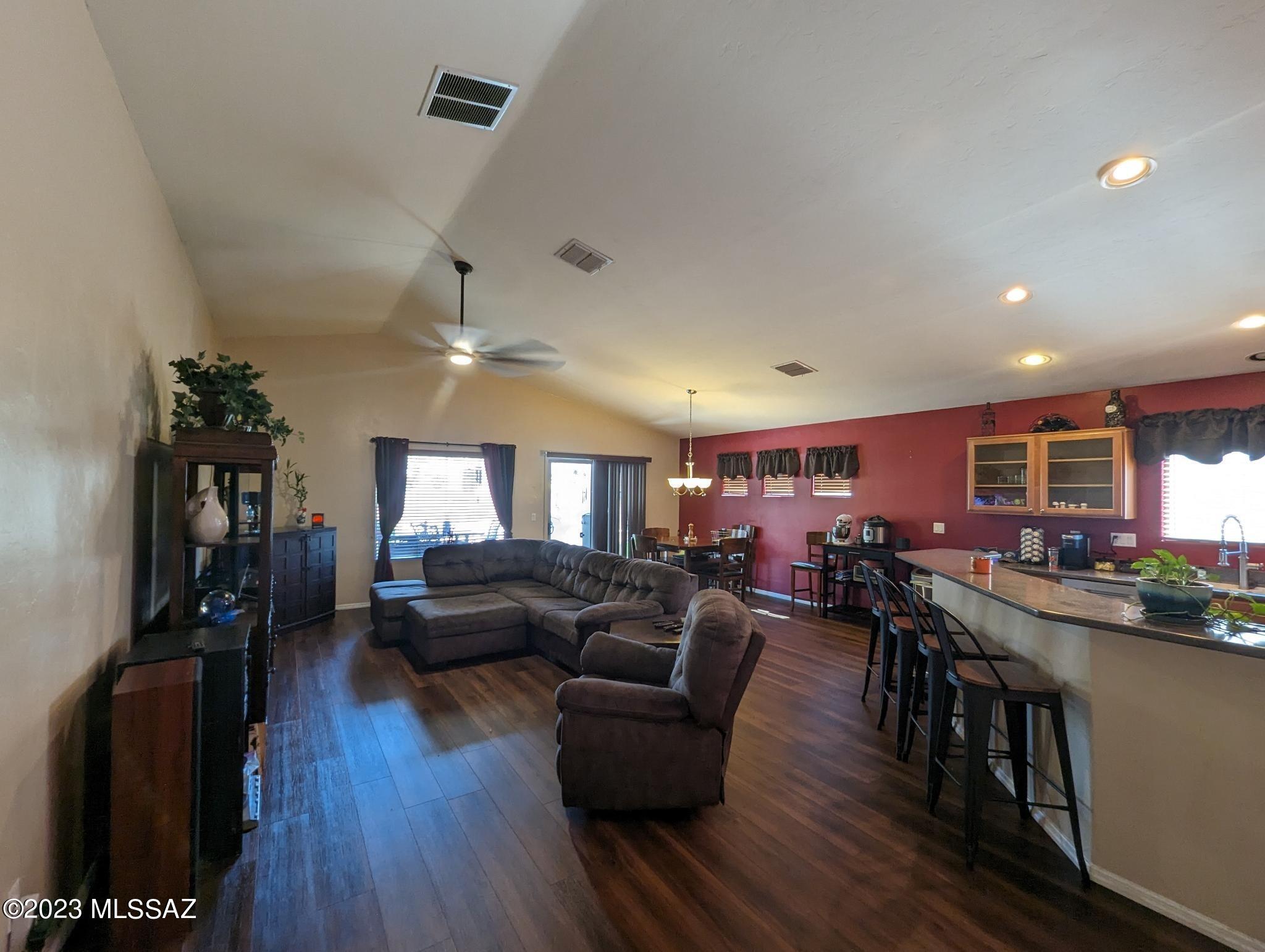 11662 W Stone Hearth Street