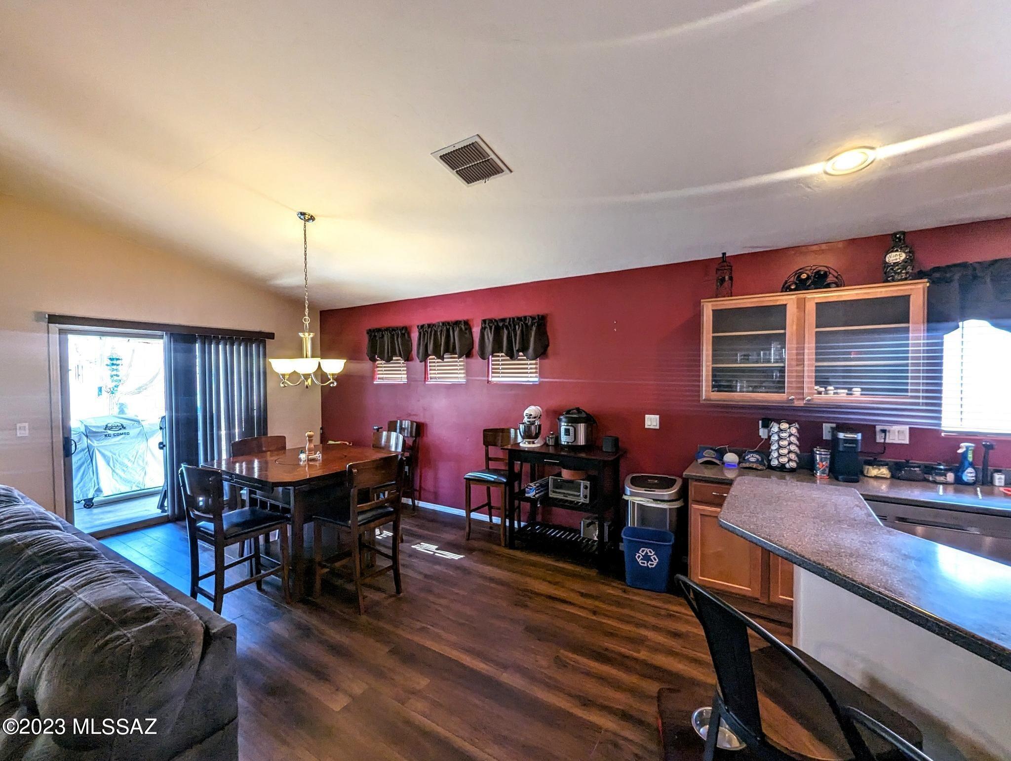 11662 W Stone Hearth Street