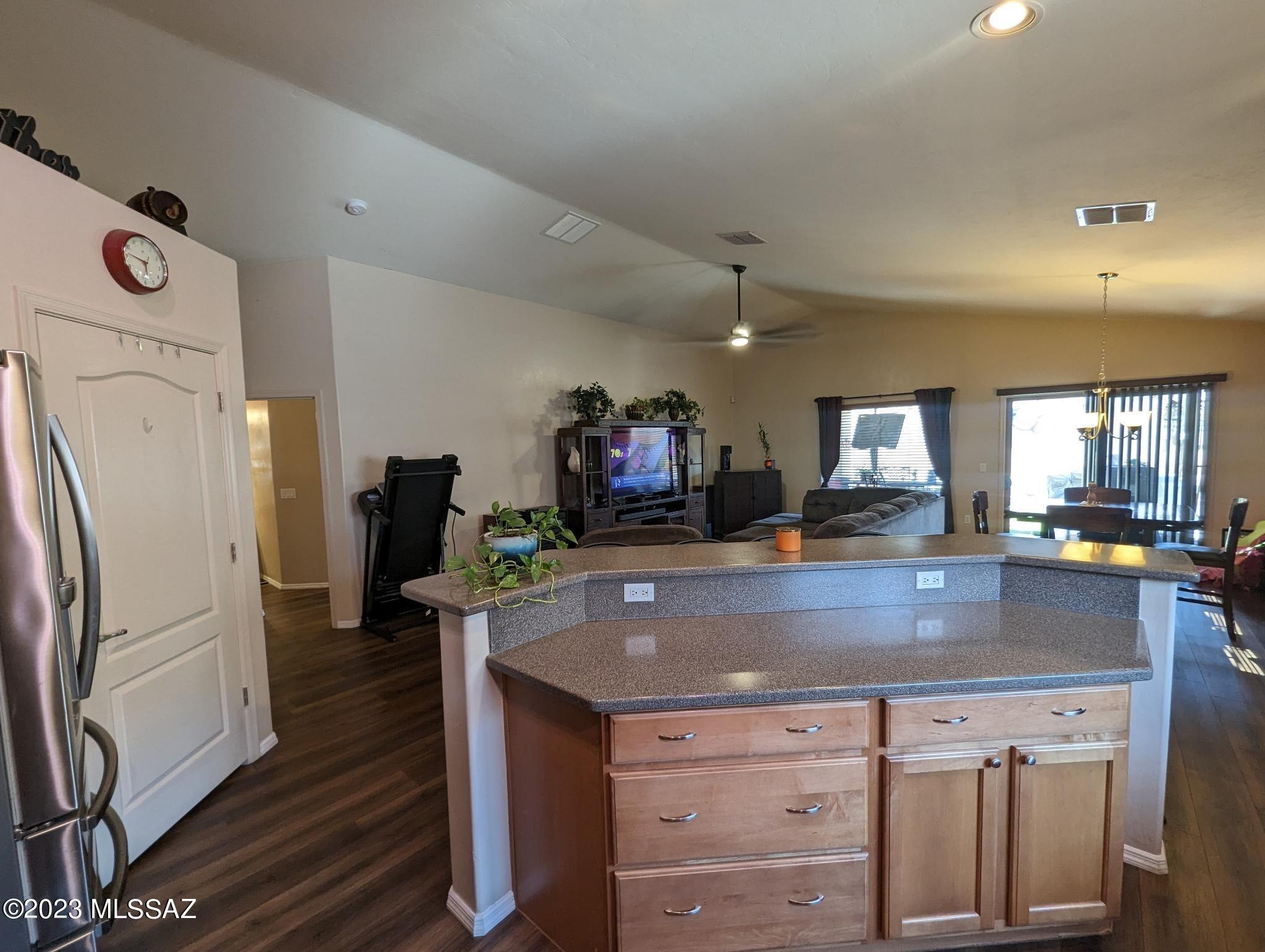 11662 W Stone Hearth Street