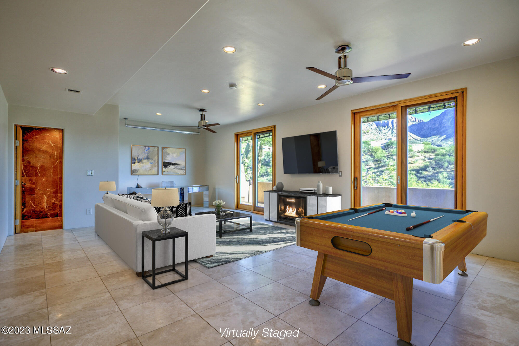 1636 E Buck Hollow Court